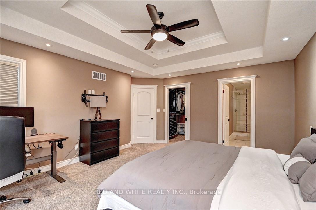 Photo 27 of 220 Ladyslipper Drive, Waterloo — HOMEH