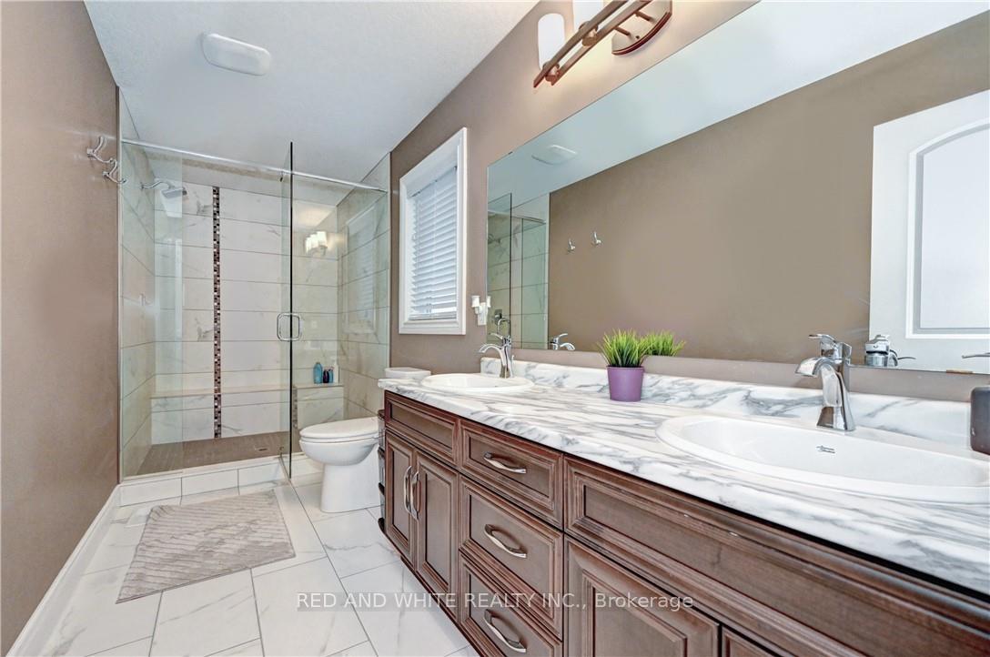 Photo 28 of 220 Ladyslipper Drive, Waterloo — HOMEH