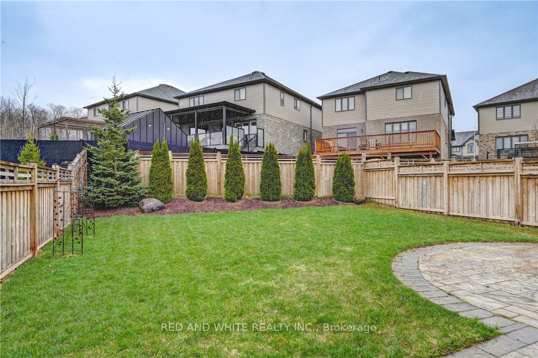 Photo 43 of 220 Ladyslipper Drive, Waterloo — HOMEH
