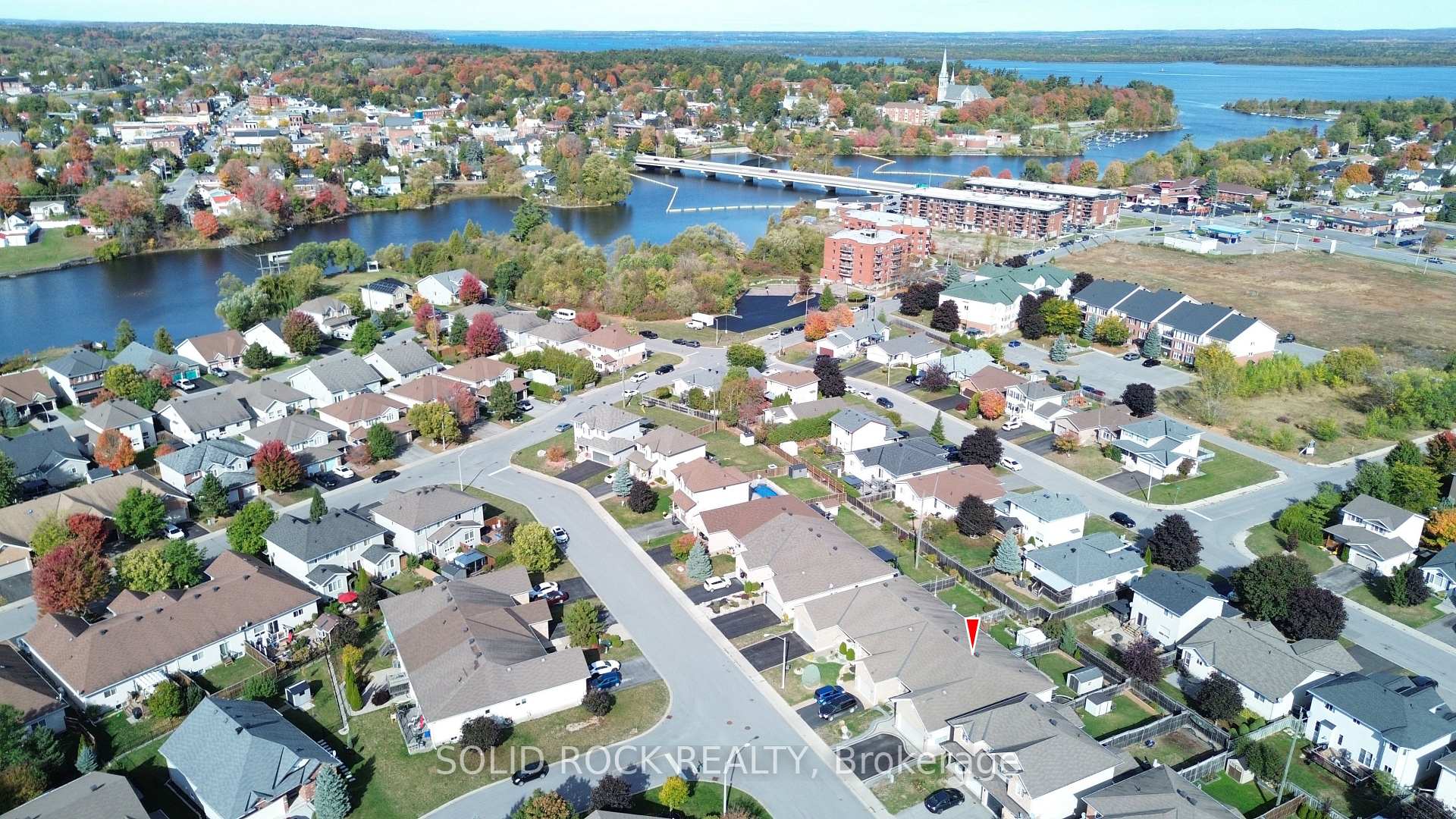 Photo 3 of 24 Moe Robillard Street, Arnprior — HOMEH