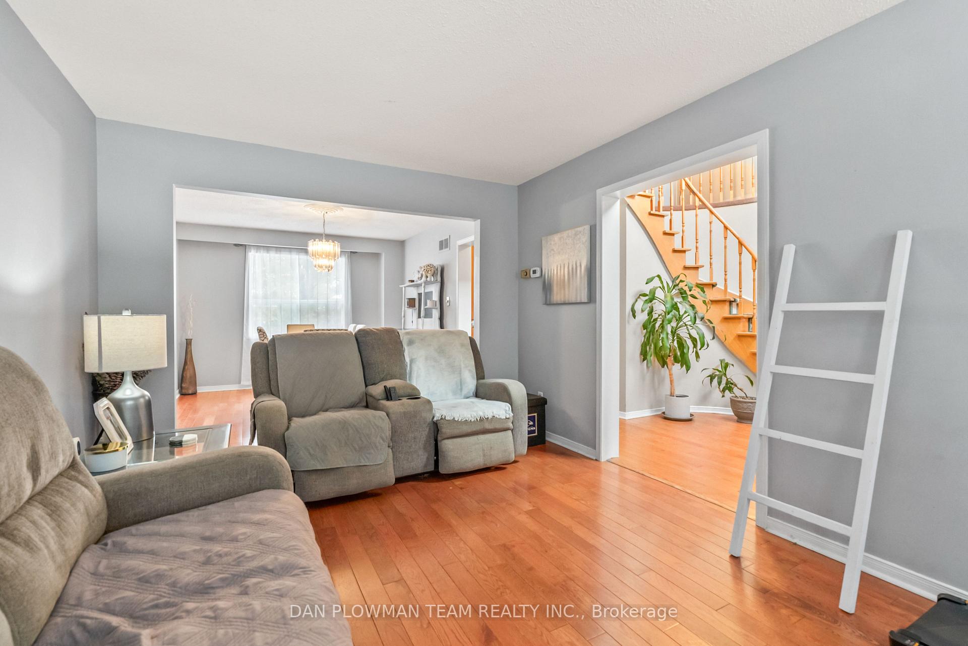 Photo 7 of 12 Robinson Crescent, Whitby, Pringle Creek — HOMEH