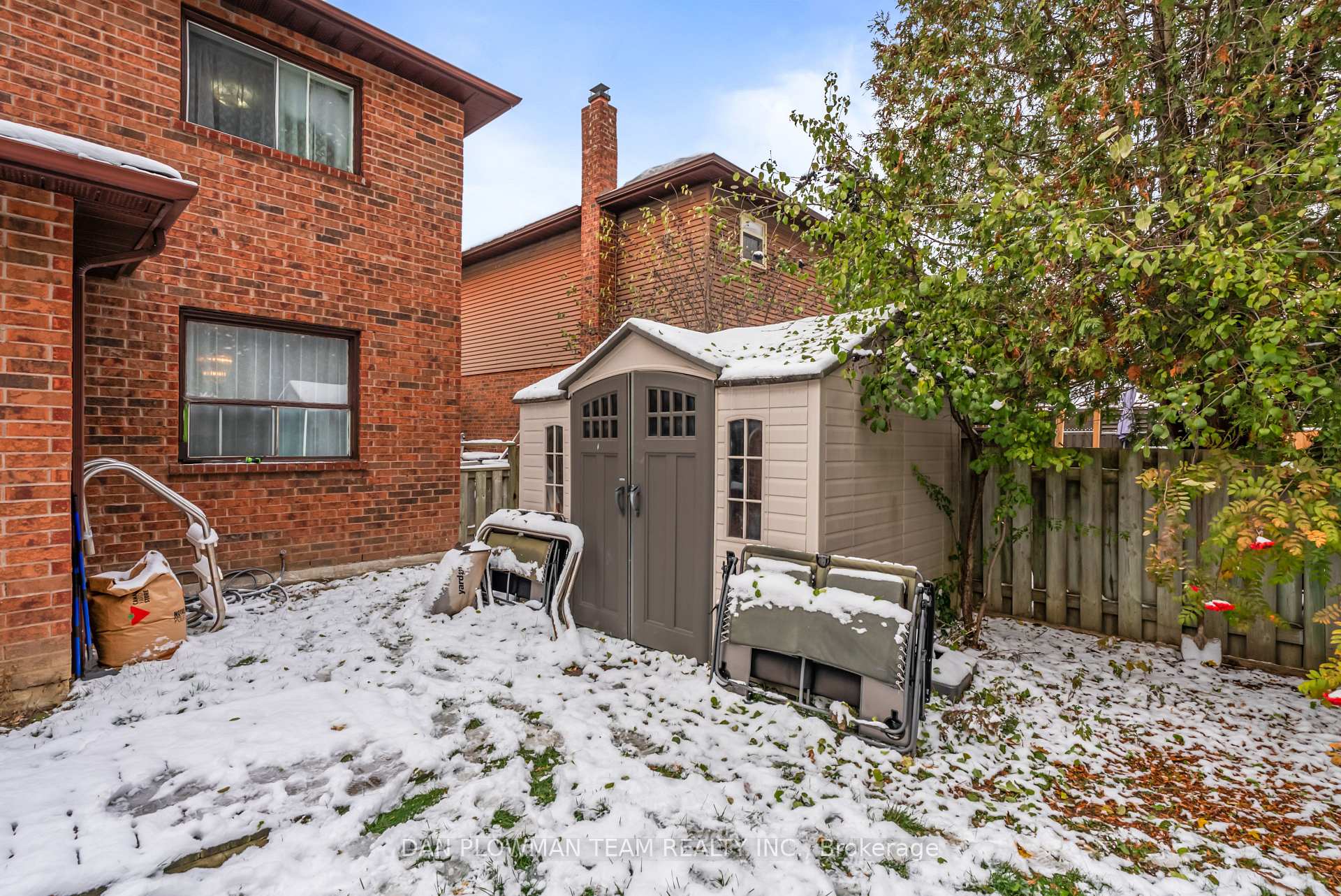 Photo 43 of 12 Robinson Crescent, Whitby, Pringle Creek — HOMEH