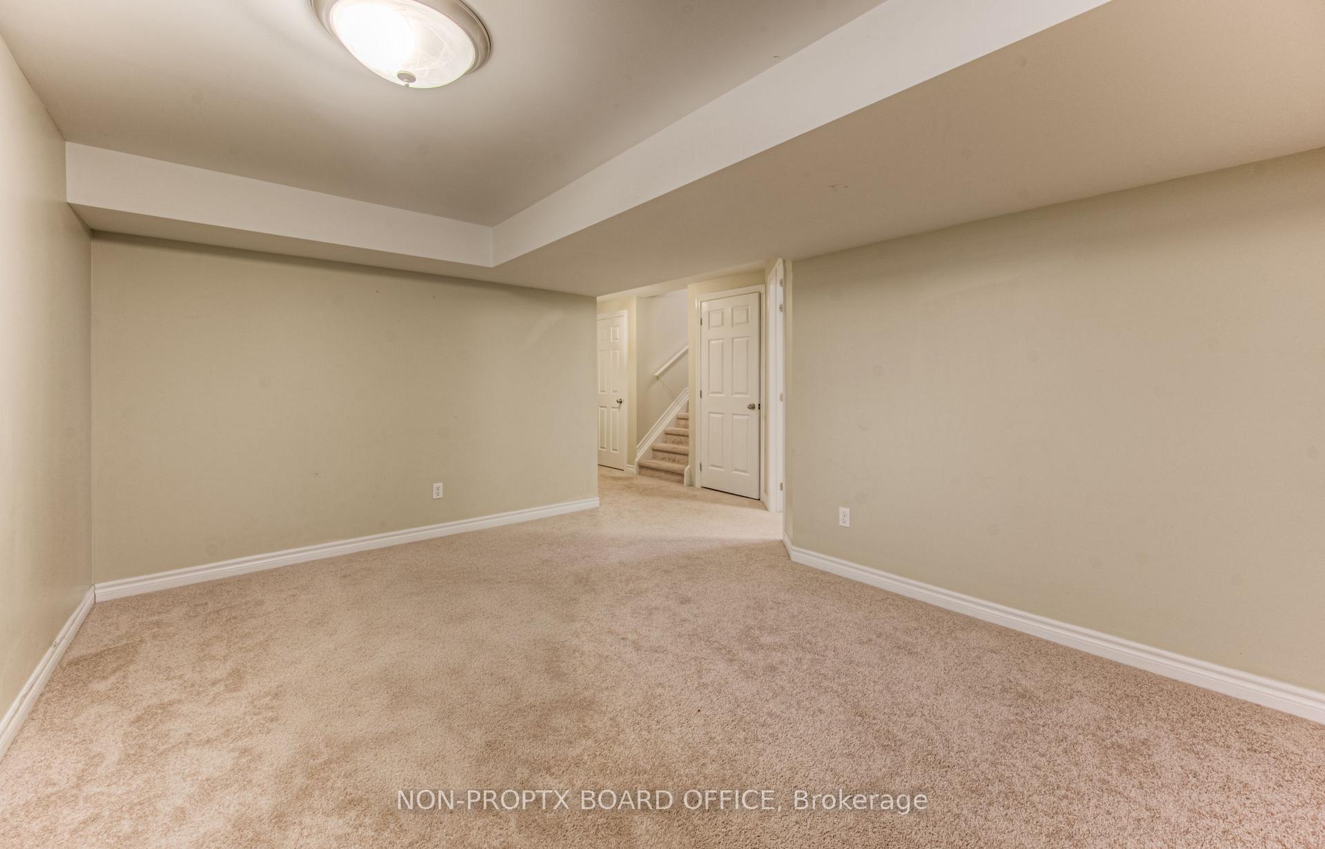 Photo 17 of 324 Havendale Crescent, Waterloo — HOMEH