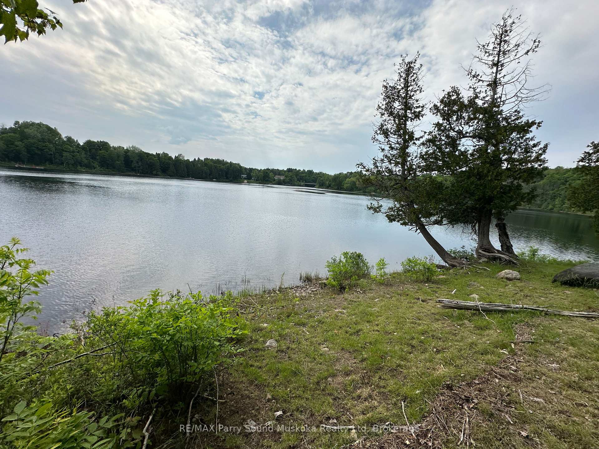 Photo 3 of 47 Shady Maple Trail, Whitestone — HOMEH