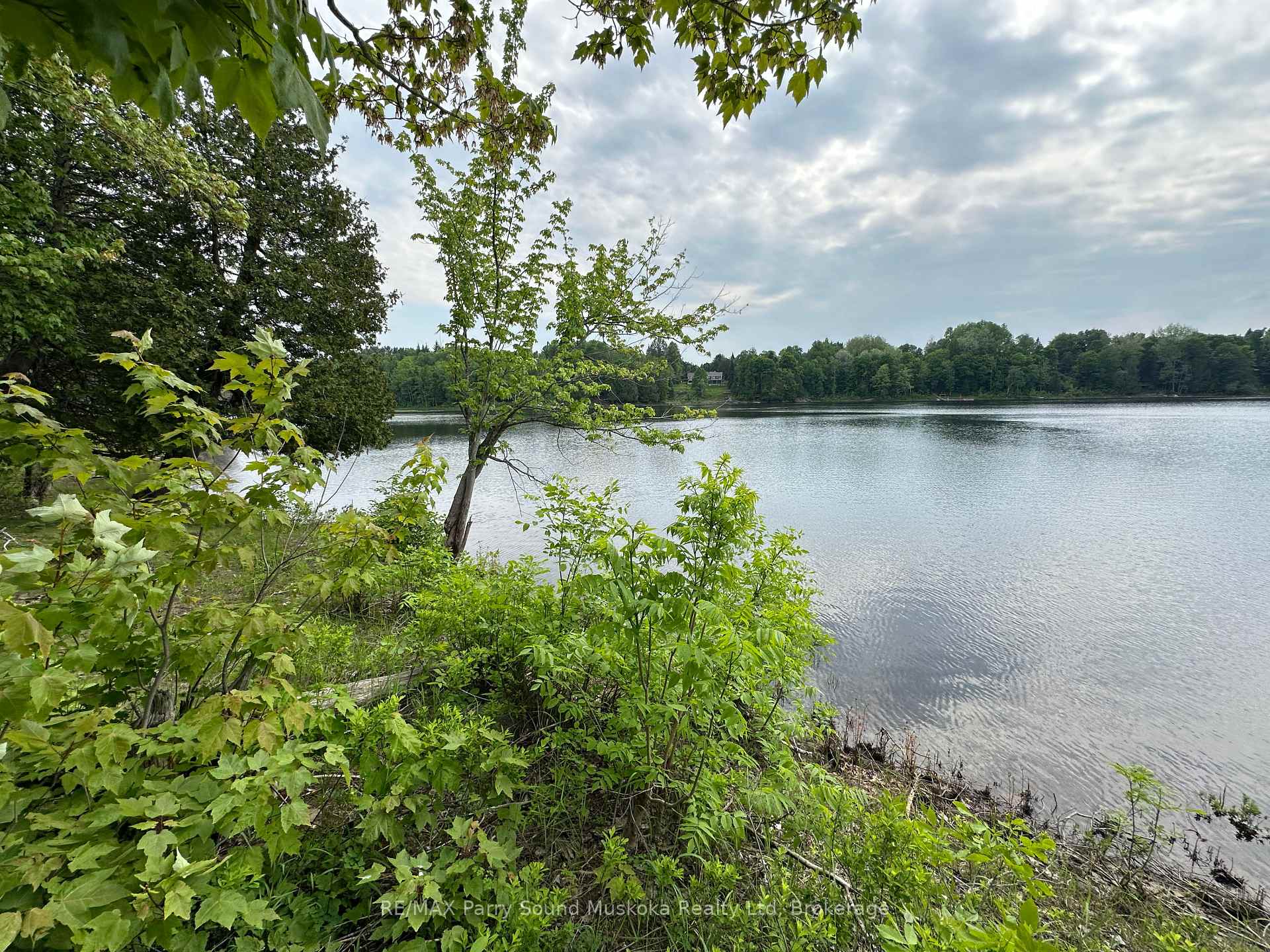 Photo 4 of 47 Shady Maple Trail, Whitestone — HOMEH