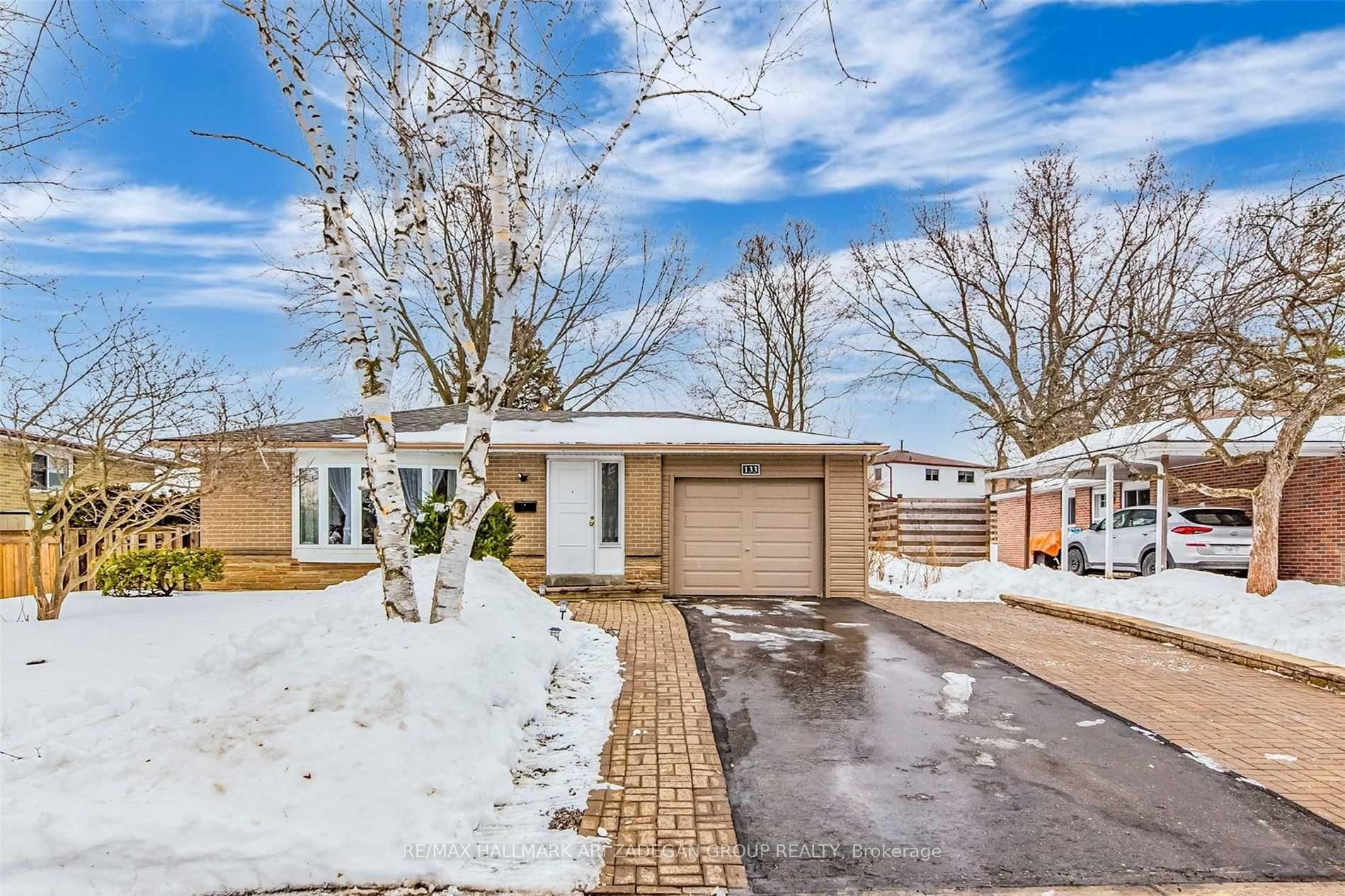Photo 1 of Unit Main, 133 Orchard Heights Boulevard, Aurora, Aurora Heights — HOMEH