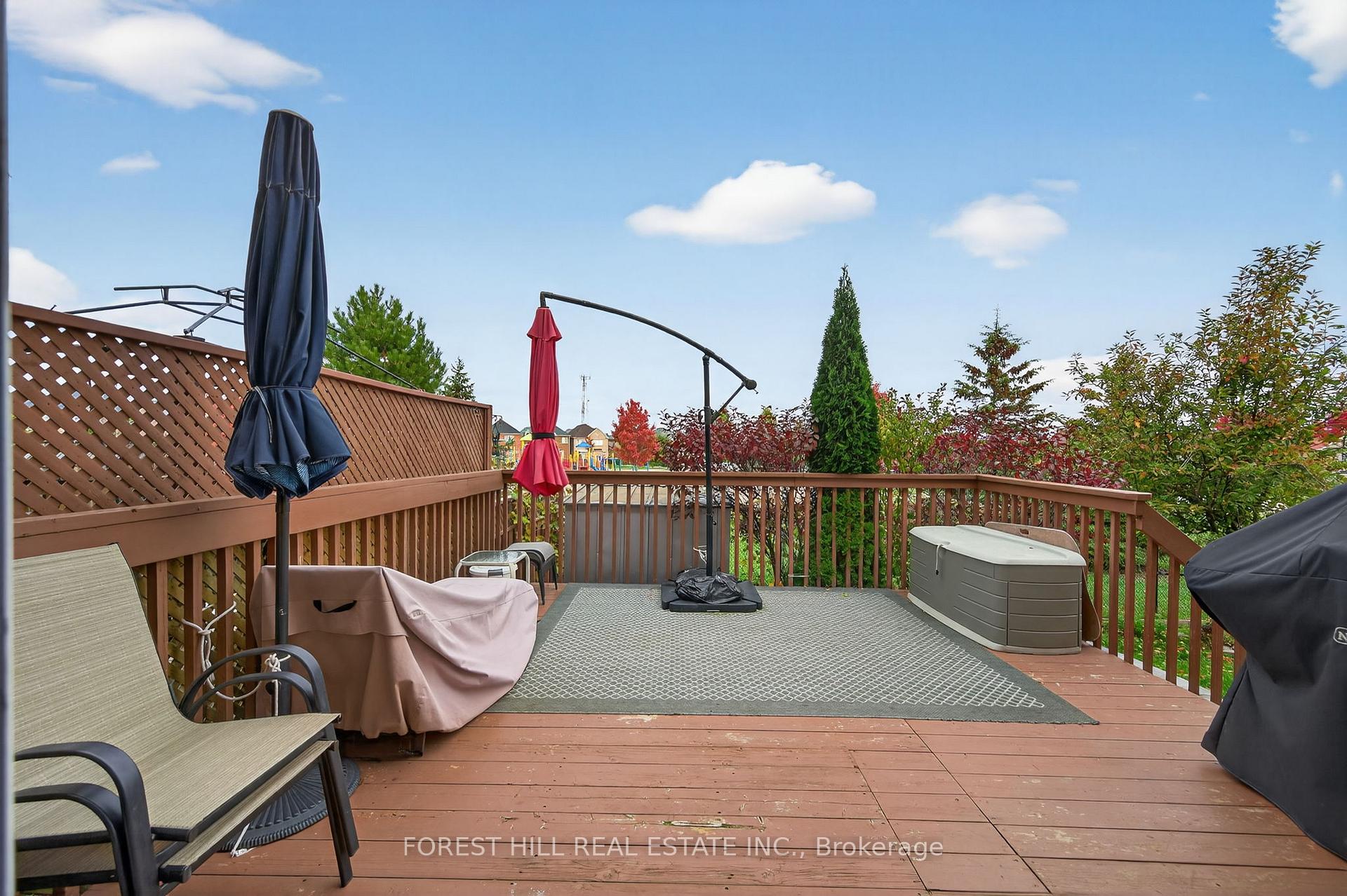 Photo 16 of 8 Mosswood Road, Vaughan, Patterson — HOMEH