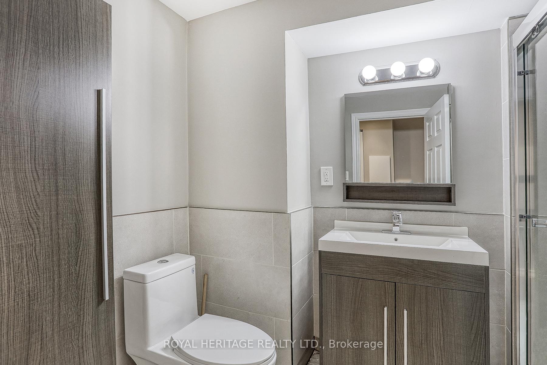 Photo 19 of 206 Craydon Road, Whitby, Downtown Whitby — HOMEH
