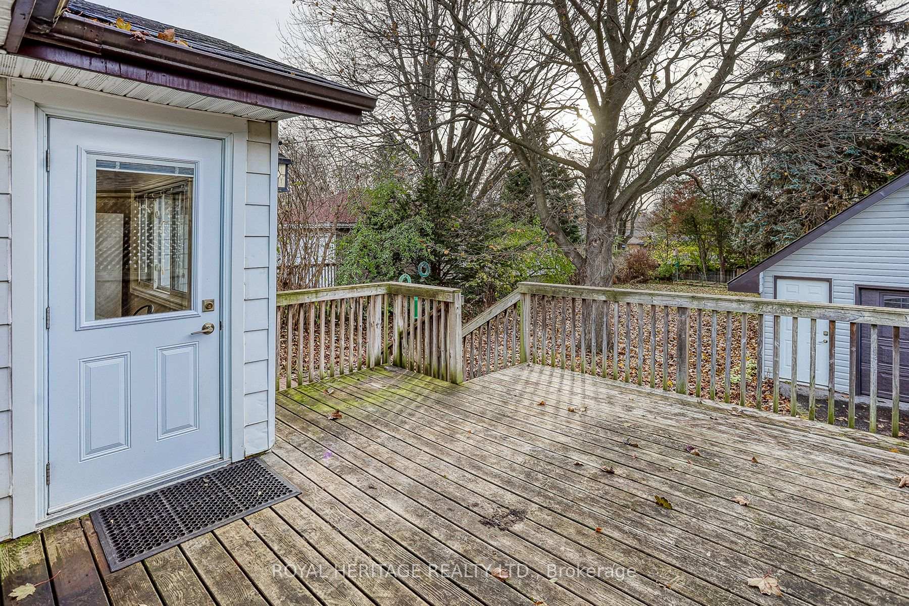 Photo 22 of 206 Craydon Road, Whitby, Downtown Whitby — HOMEH