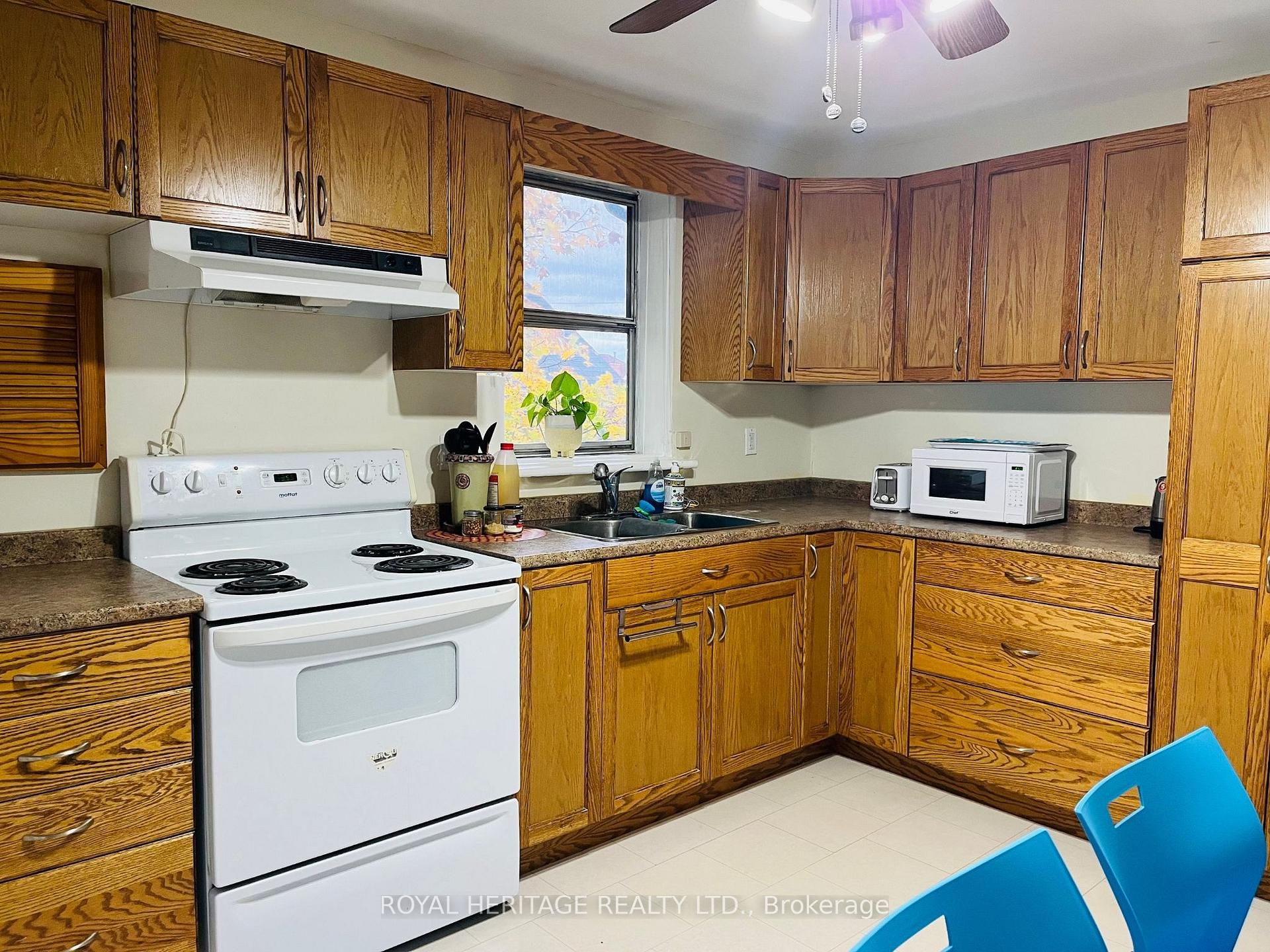 Photo 25 of Unit 2, 80 Bridge Street W, Belleville, Belleville Ward — HOMEH
