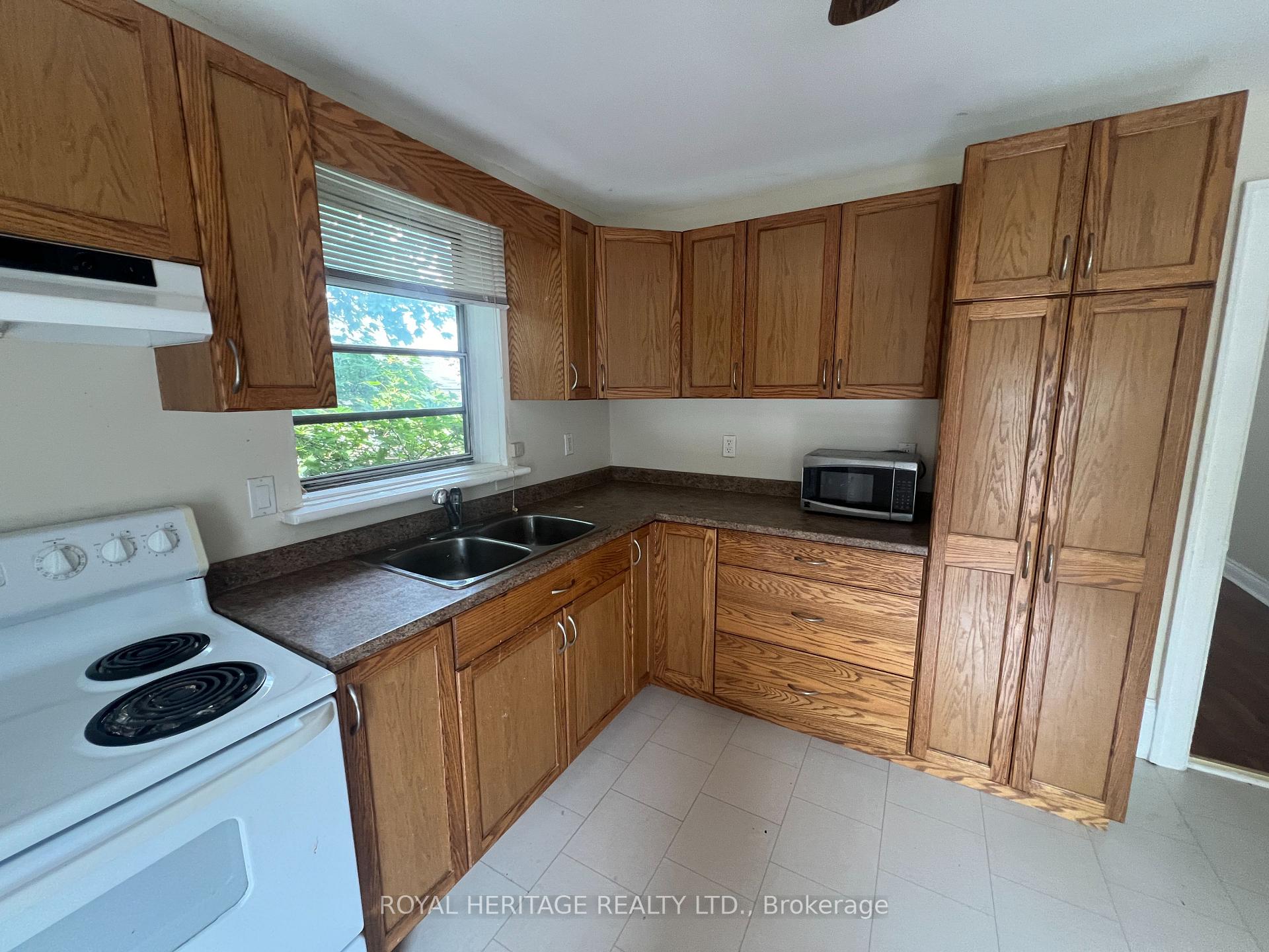 Photo 28 of Unit 2, 80 Bridge Street W, Belleville, Belleville Ward — HOMEH