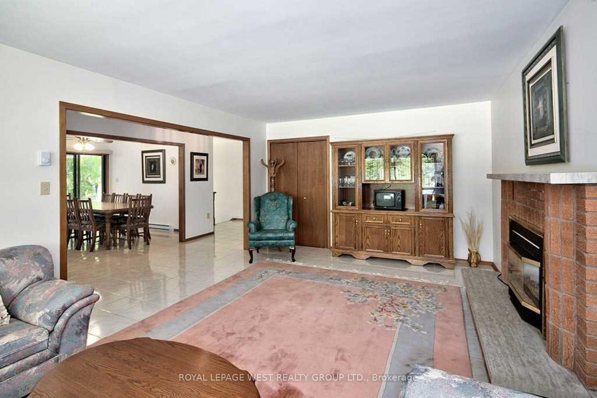 Photo 10 of 13 Sunward Drive, Wasaga Beach — HOMEH