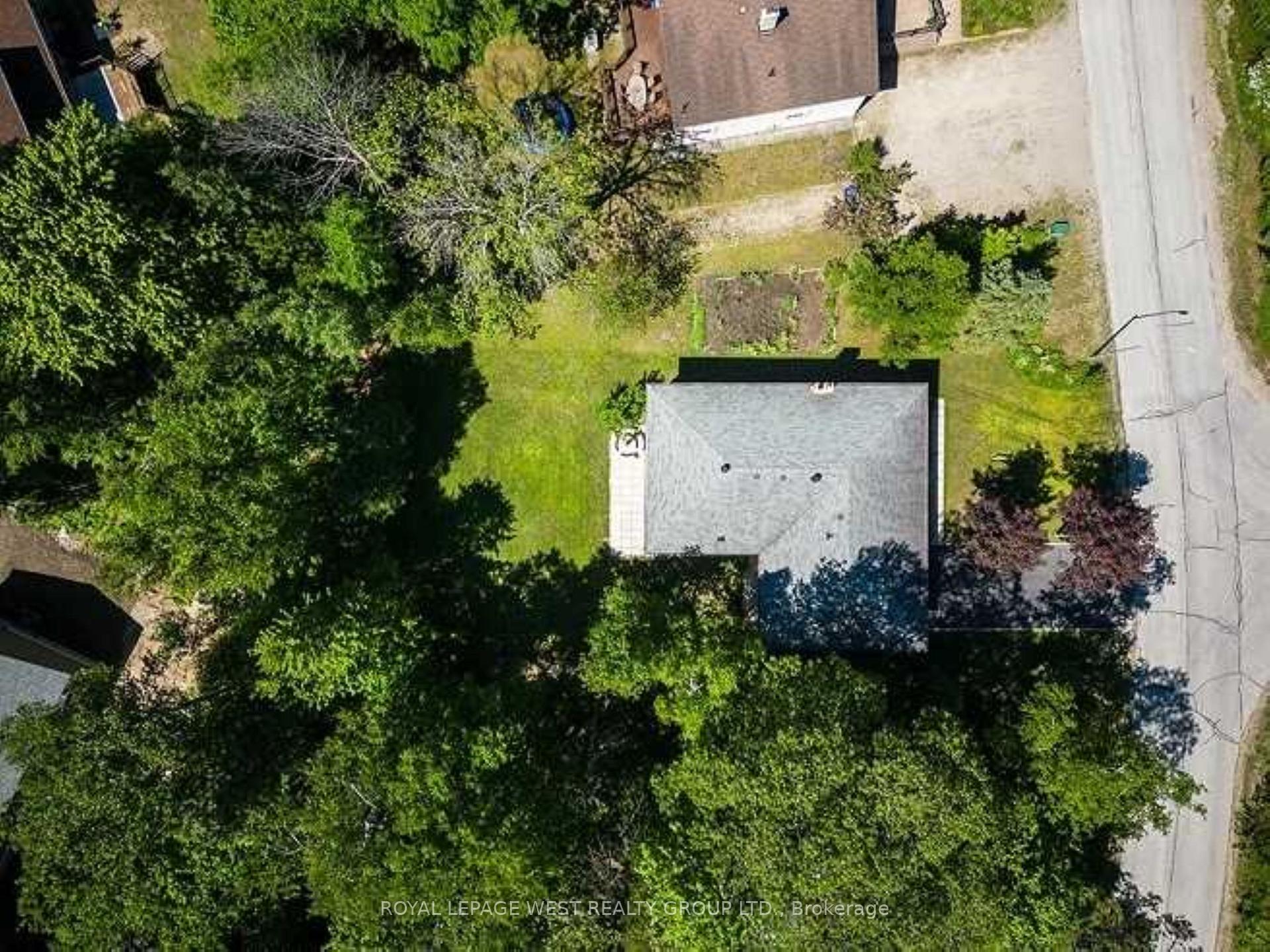 Photo 24 of 13 Sunward Drive, Wasaga Beach — HOMEH