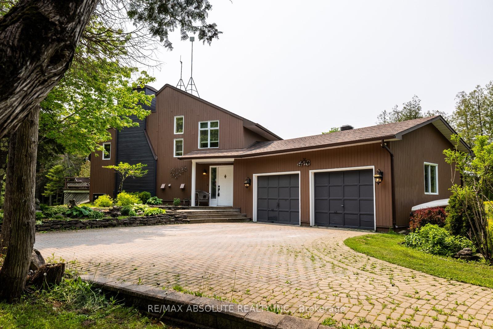 Photo 1 of 752 Kings Creek Road, Beckwith, Beckwith Twp — HOMEH