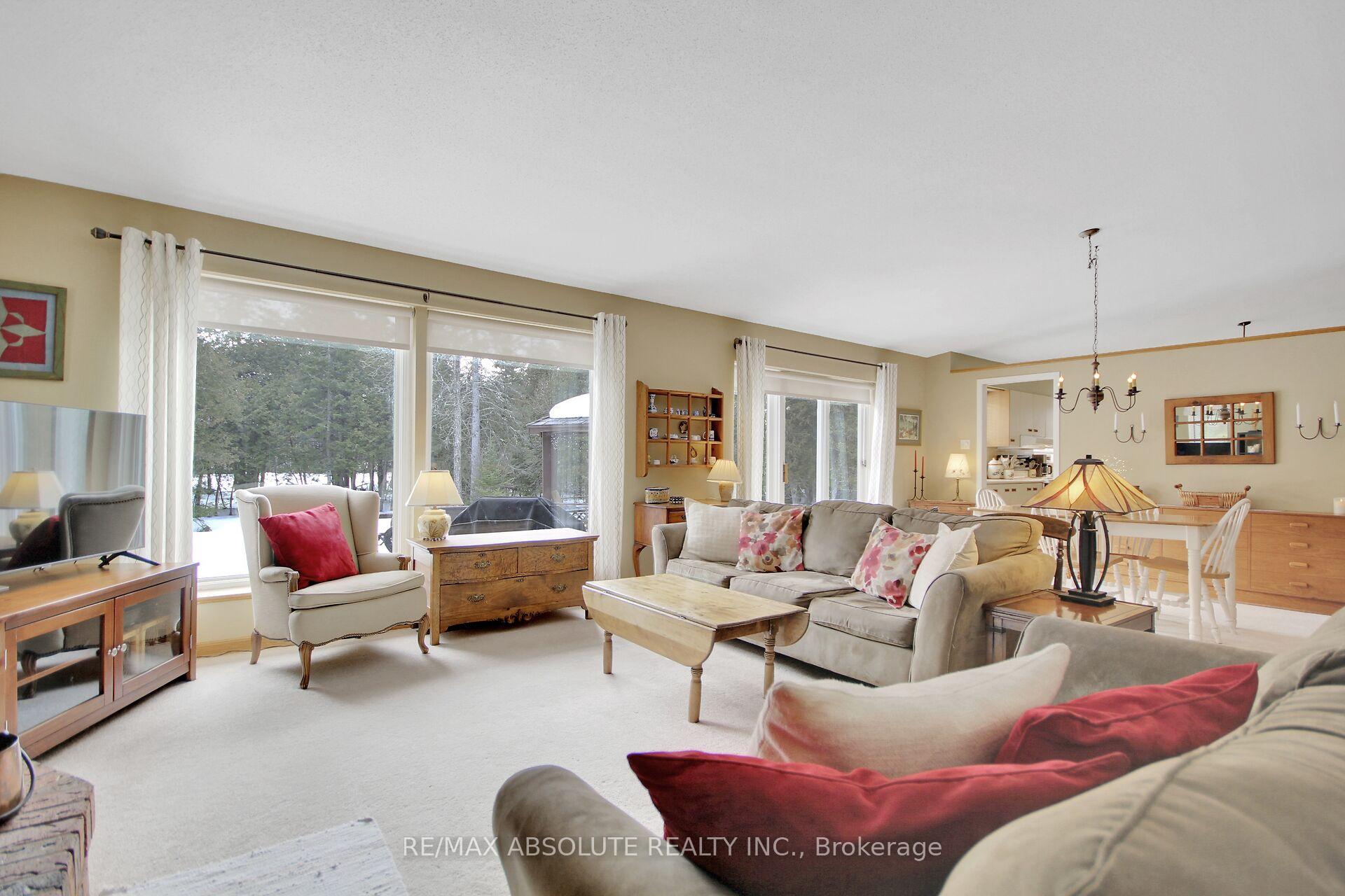 Photo 6 of 752 Kings Creek Road, Beckwith, Beckwith Twp — HOMEH