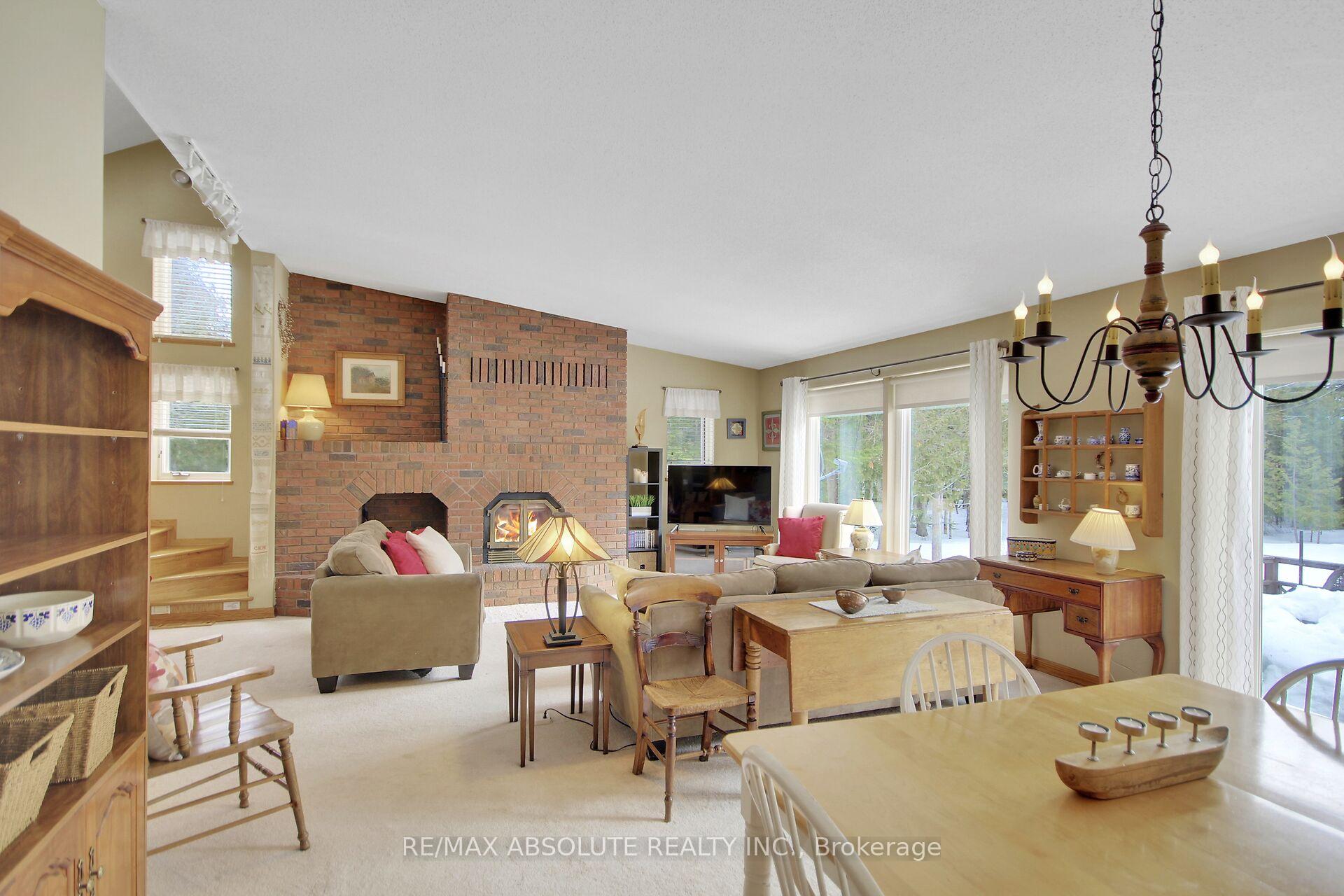 Photo 7 of 752 Kings Creek Road, Beckwith, Beckwith Twp — HOMEH