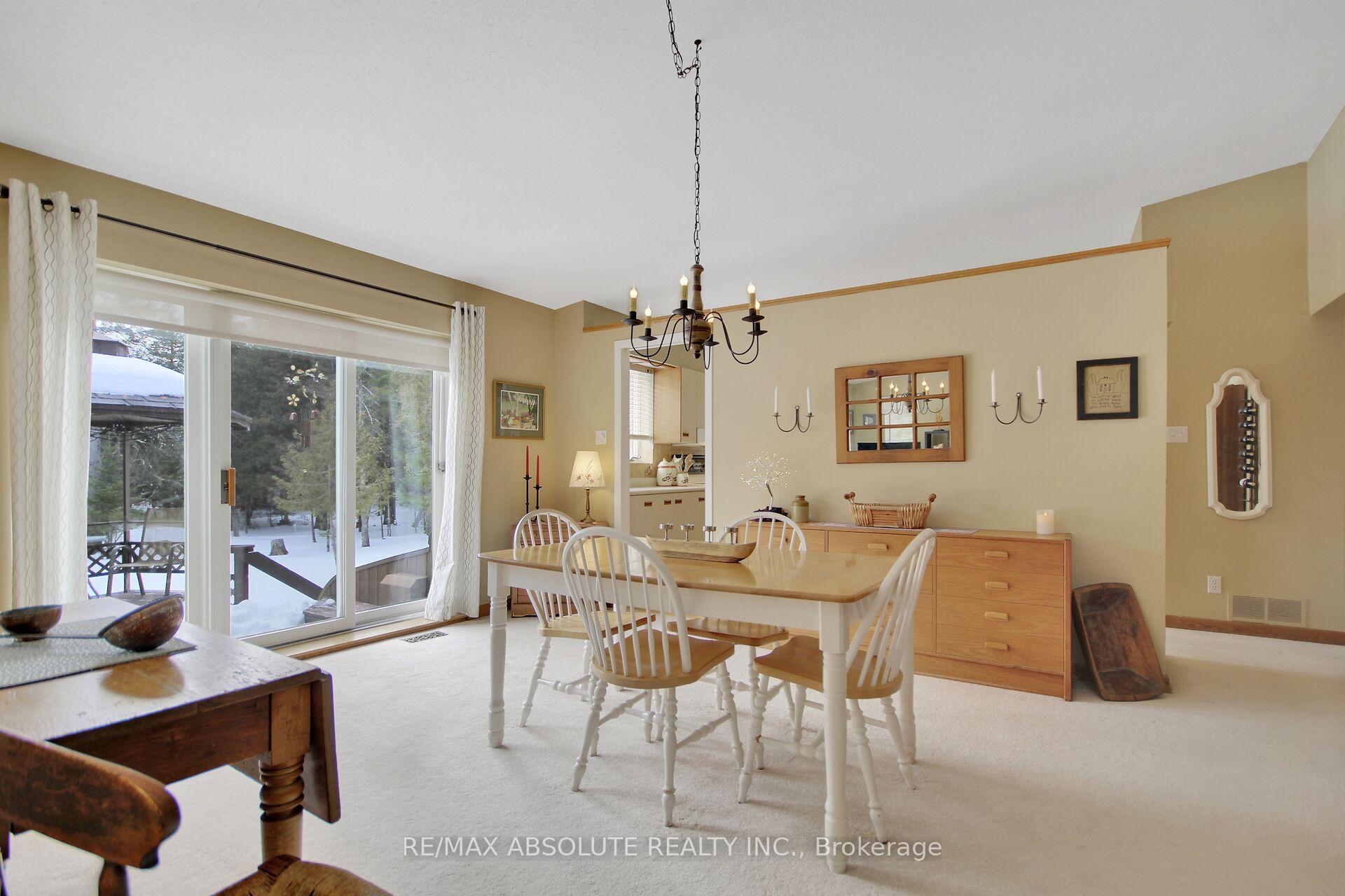 Photo 10 of 752 Kings Creek Road, Beckwith, Beckwith Twp — HOMEH