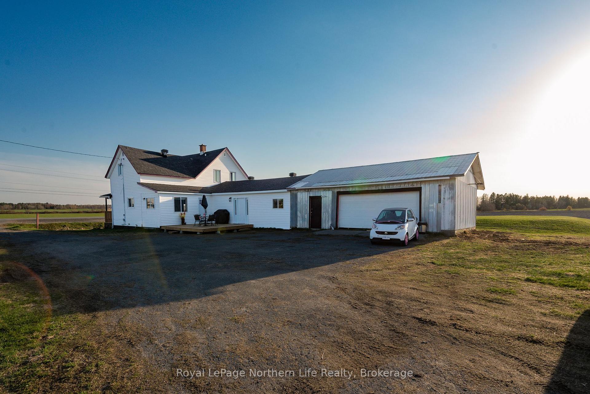 Photo 11 of 10725 Highway 17 E, West Nipissing, Verner — HOMEH