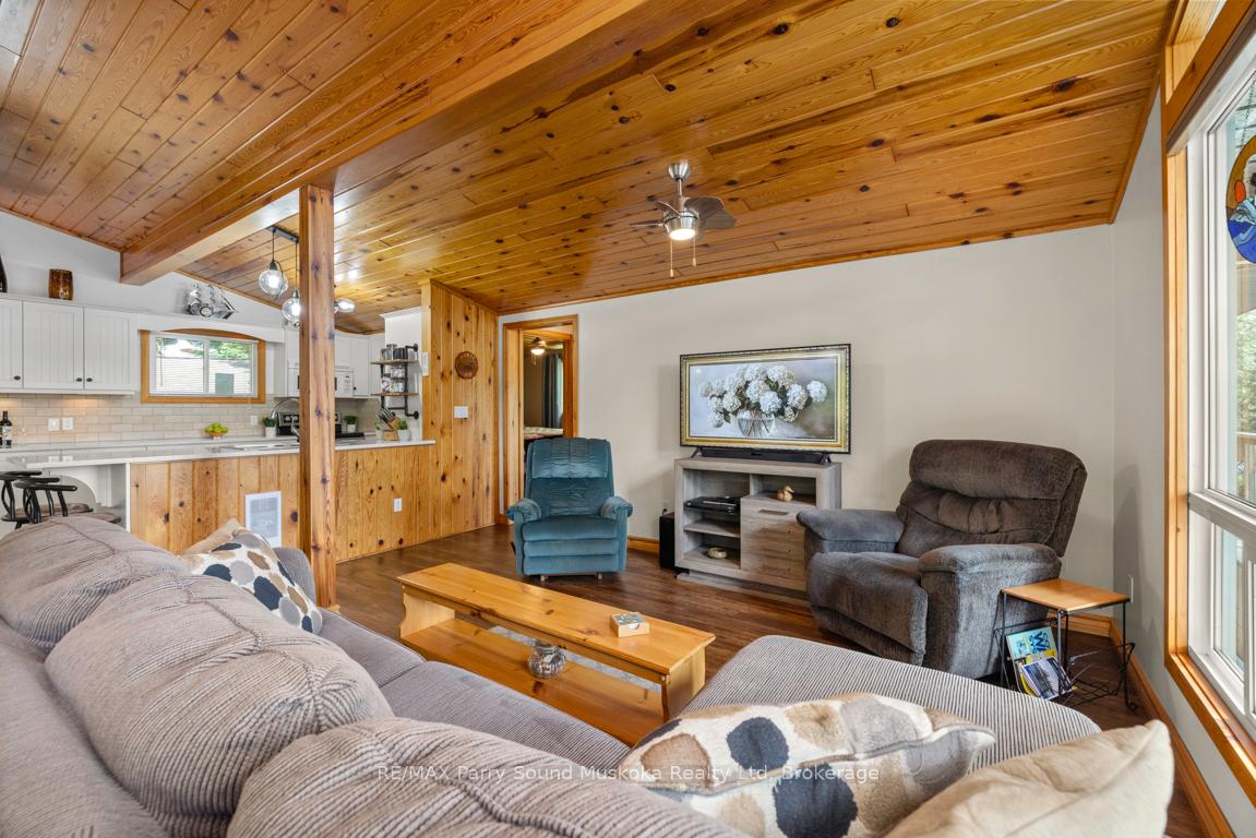 Photo 18 of 213 Dunchurch Estates Road, Whitestone — HOMEH