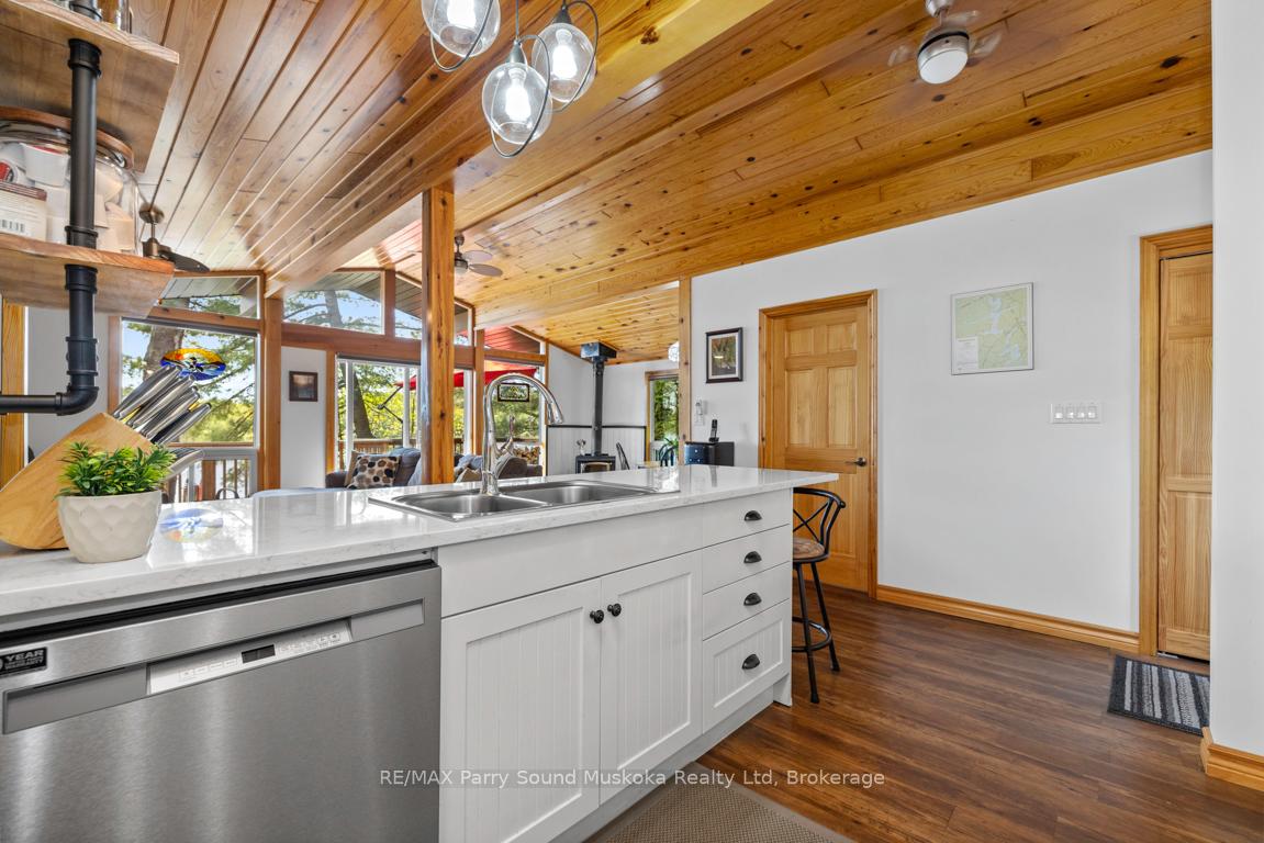 Photo 21 of 213 Dunchurch Estates Road, Whitestone — HOMEH