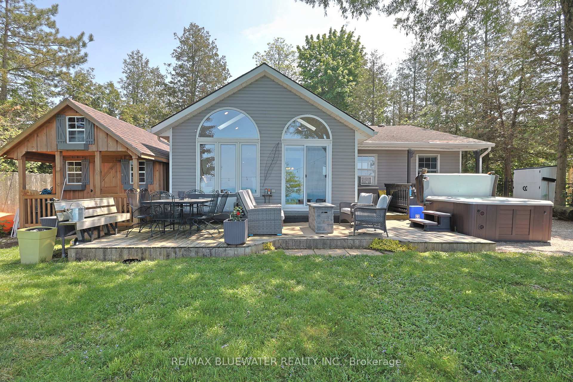Photo 12 of 72209 Lakeshore Drive, Bluewater, Hay — HOMEH