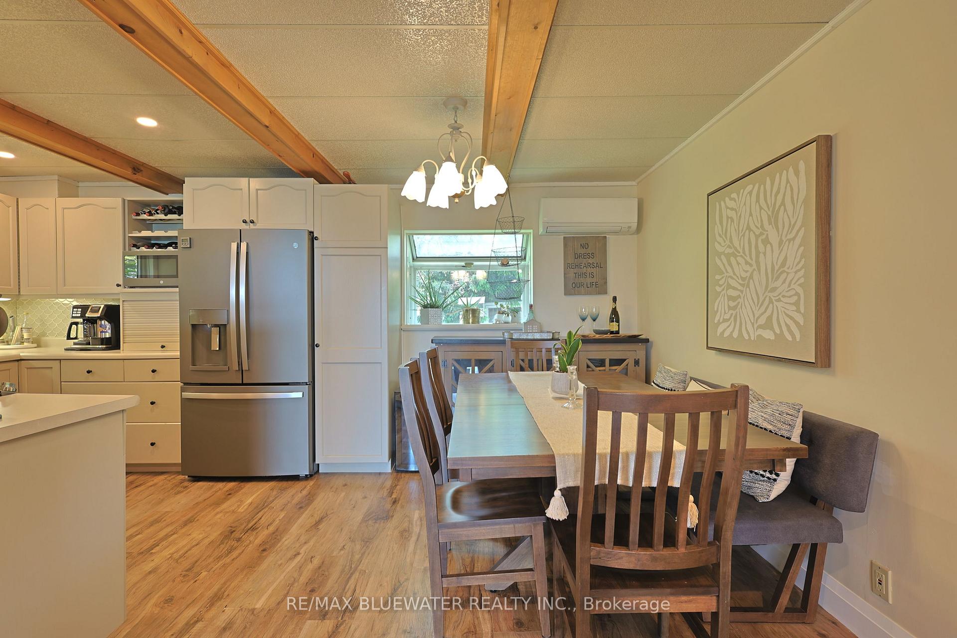 Photo 10 of 72209 Lakeshore Drive, Bluewater, Hay — HOMEH