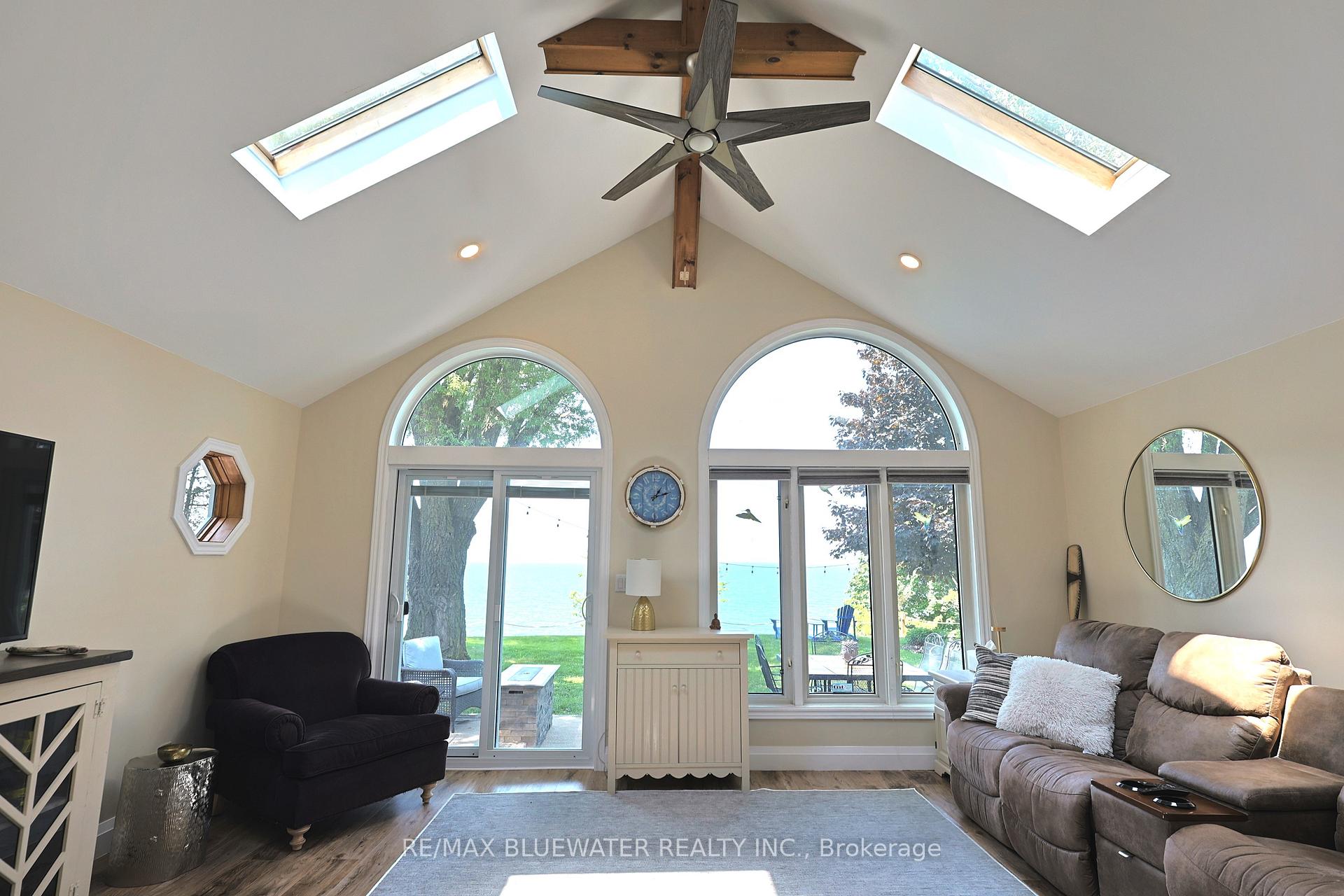 Photo 22 of 72209 Lakeshore Drive, Bluewater, Hay — HOMEH