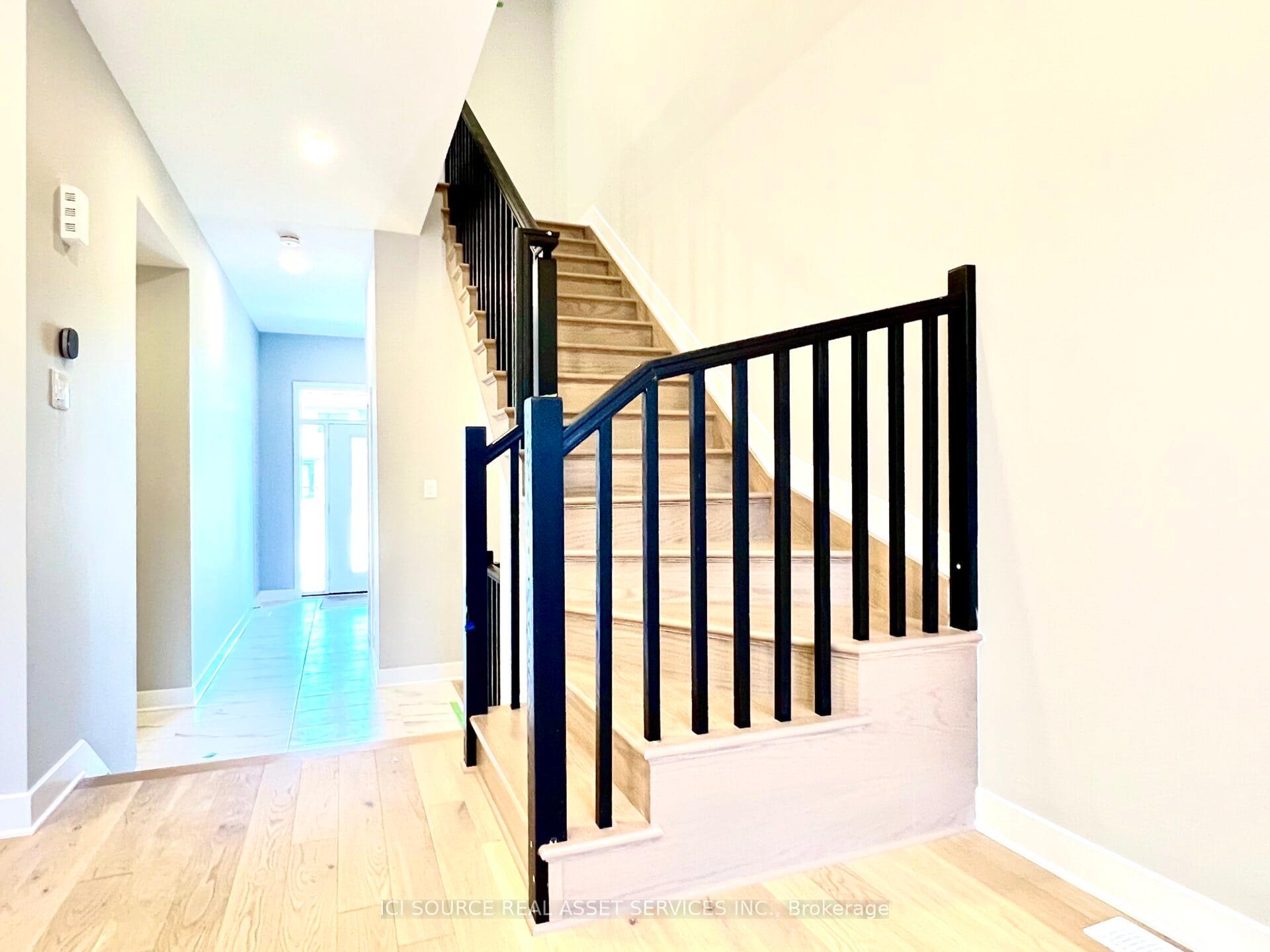 Photo 5 of 825 Solarium Avenue, Ottawa, Riverside South/Gloucester Glen — HOMEH