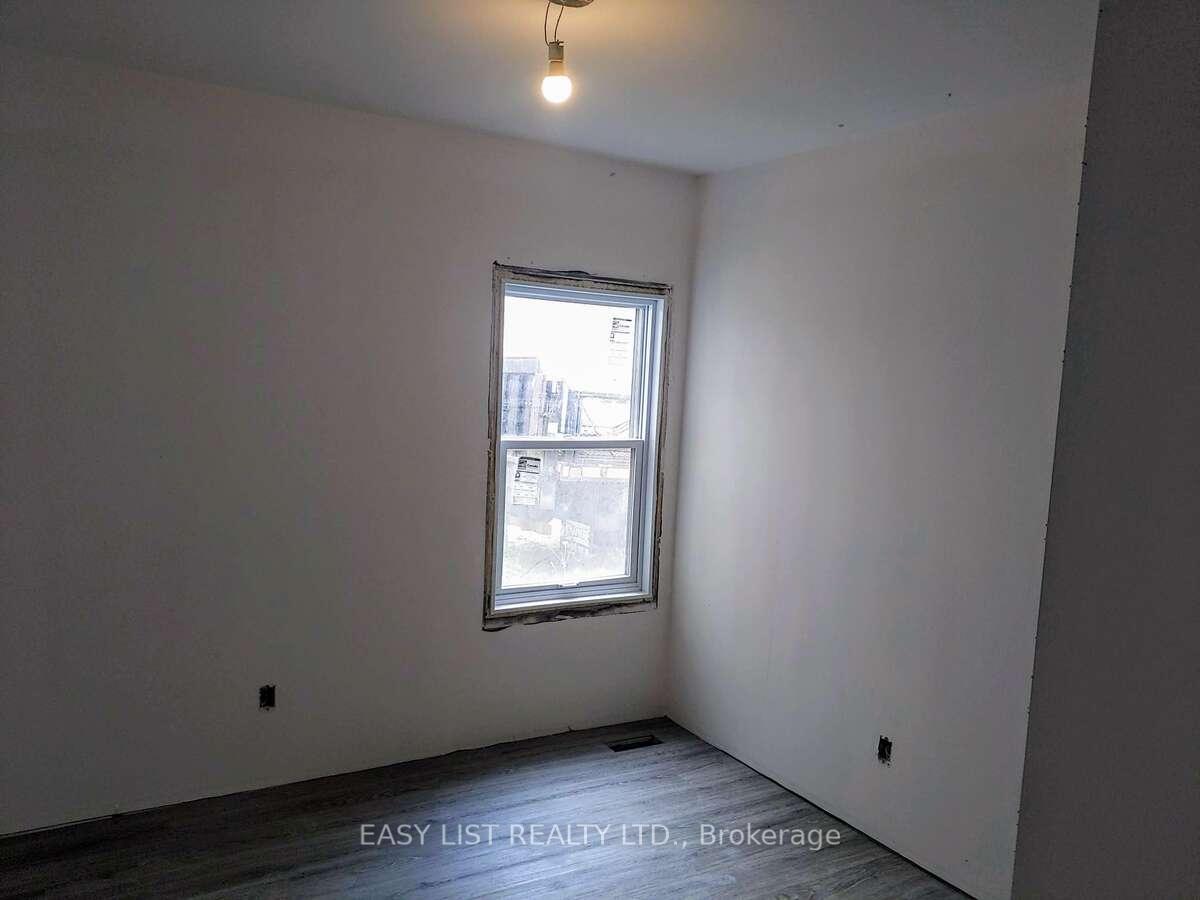 Photo 6 of 35 Dain Avenue, Welland, Lincoln/Crowland — HOMEH