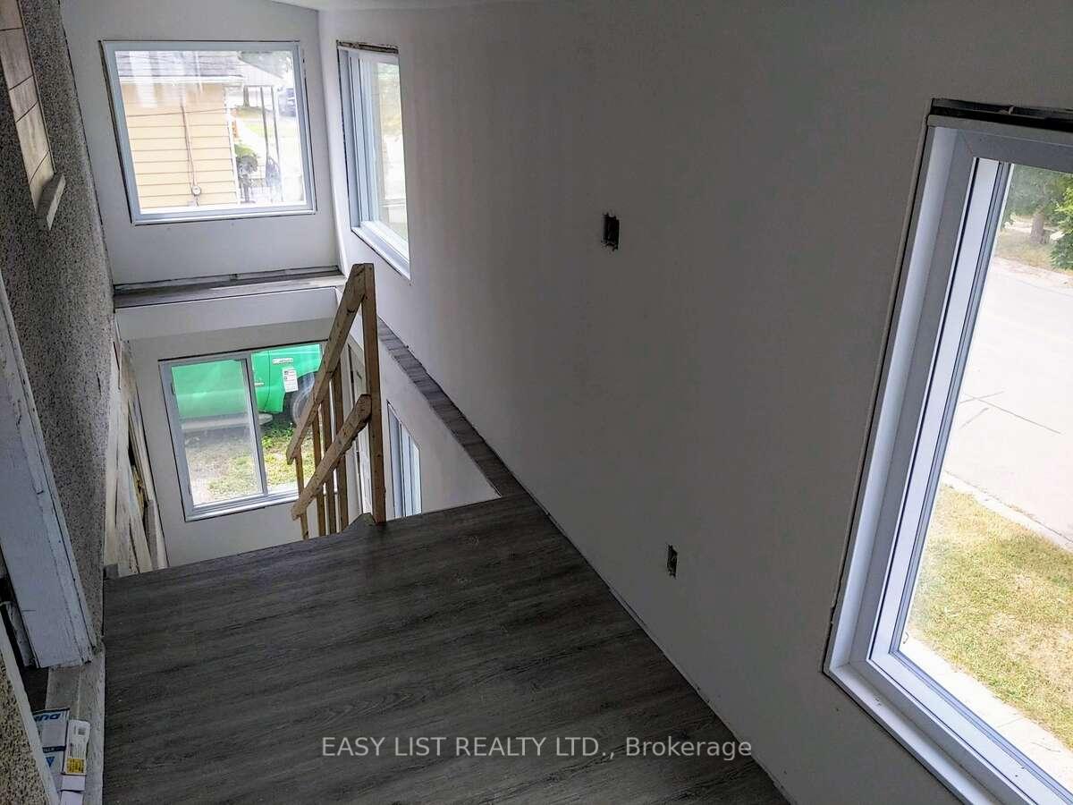 Photo 10 of 35 Dain Avenue, Welland, Lincoln/Crowland — HOMEH