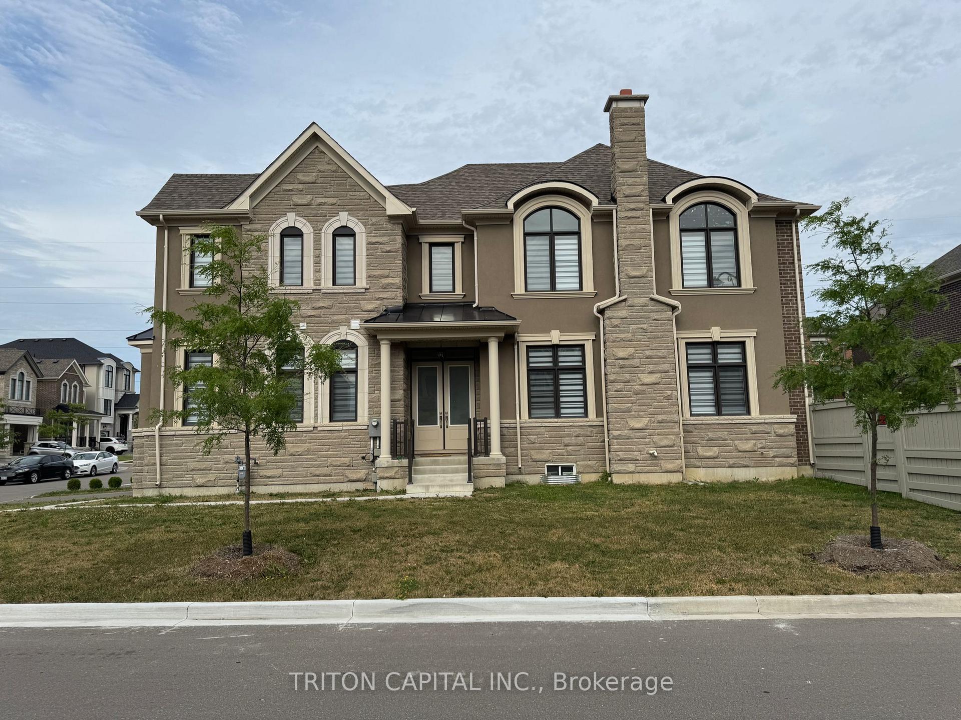Front of 1 Morning Sparrow Drive