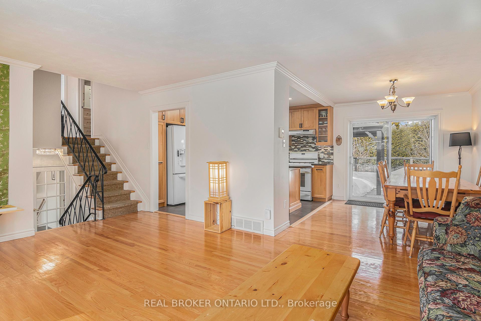 Photo 7 of 1845 Arizona Avenue, Ottawa, Guildwood Estates - Urbandale Acres — HOMEH