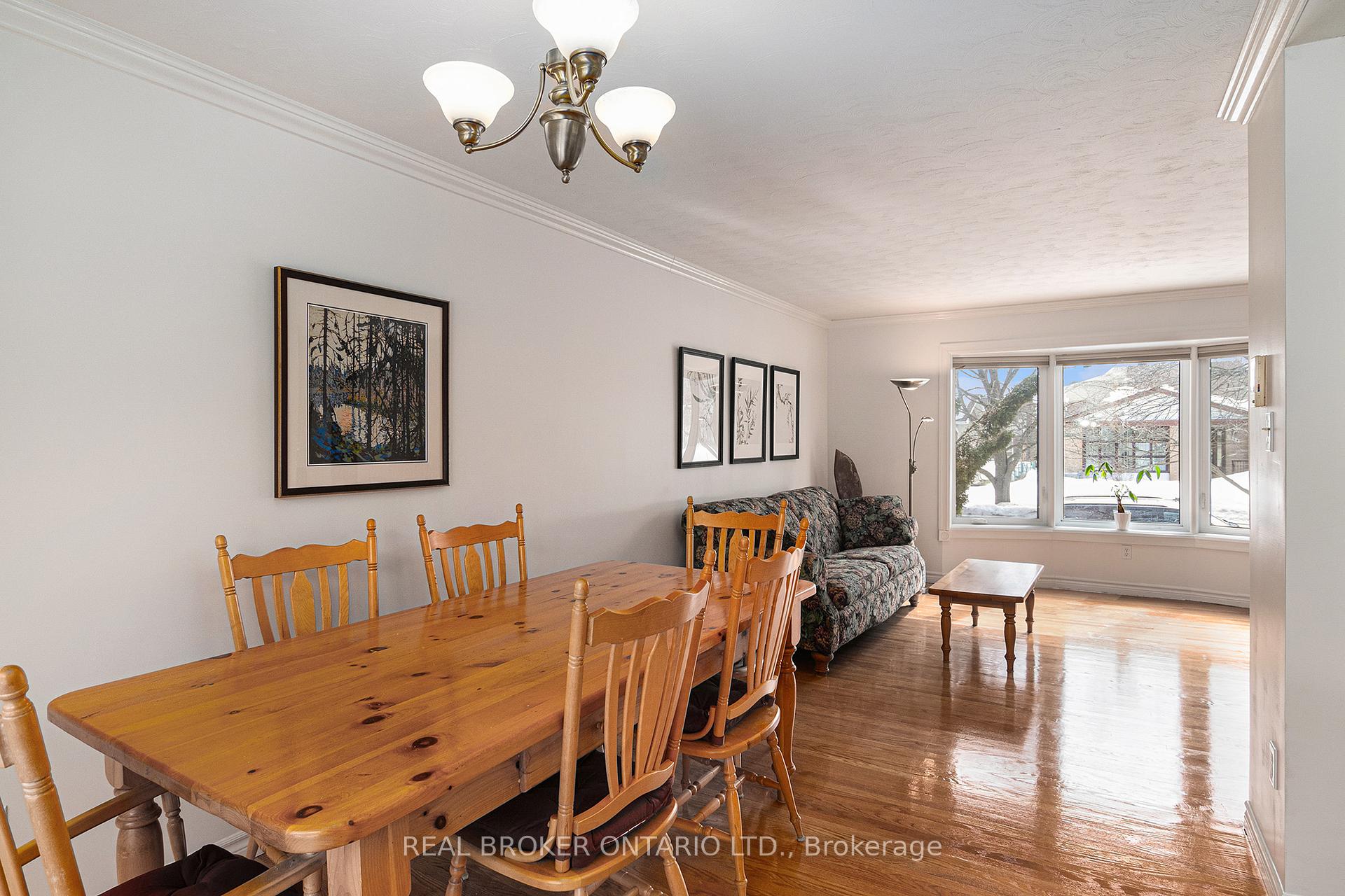 Photo 9 of 1845 Arizona Avenue, Ottawa, Guildwood Estates - Urbandale Acres — HOMEH
