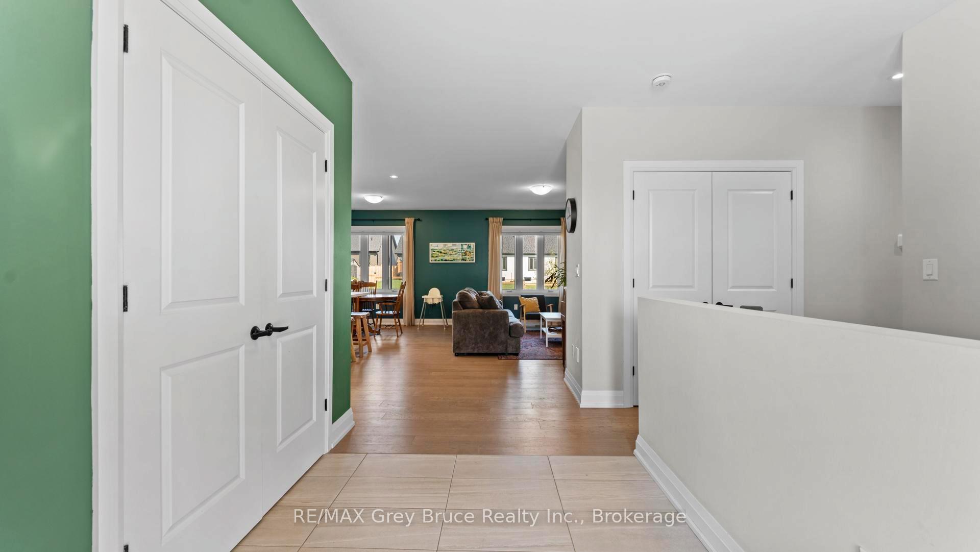 Photo 5 of 62 Chestnut Hill Crescent, Arran-Elderslie — HOMEH