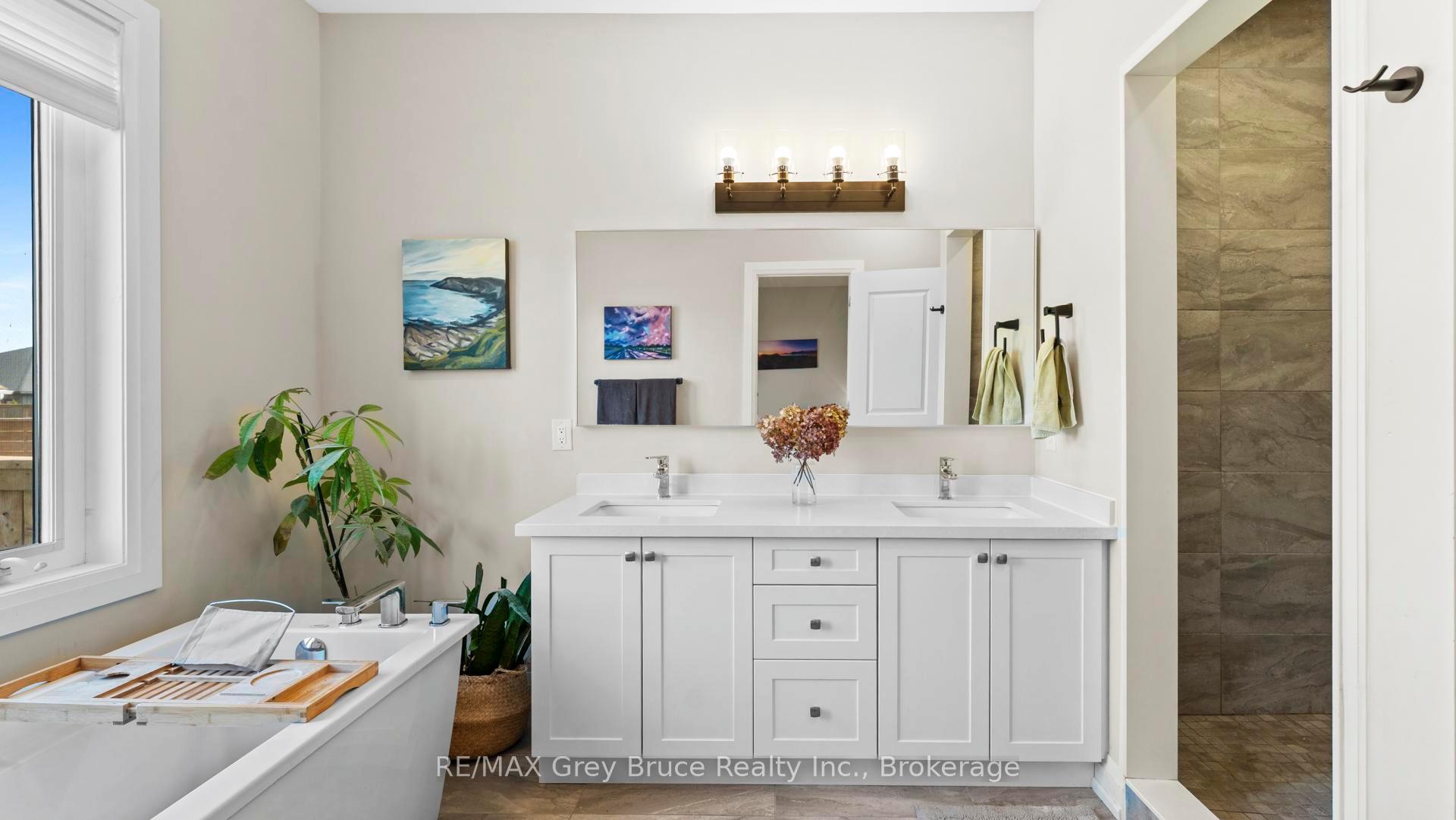 Photo 14 of 62 Chestnut Hill Crescent, Arran-Elderslie — HOMEH