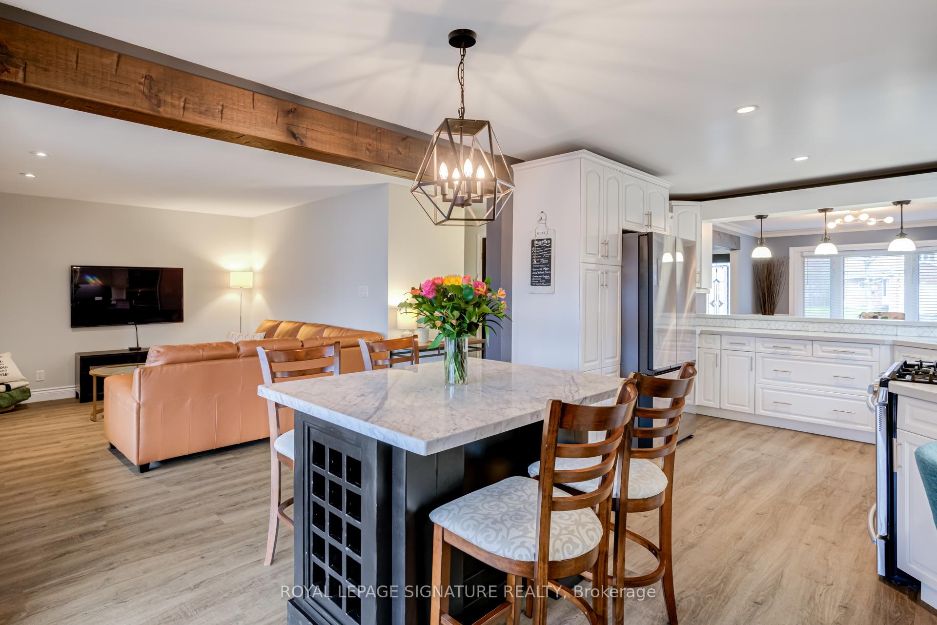 Photo 15 of 40 Janedale Crescent, Whitby, Blue Grass Meadows — HOMEH