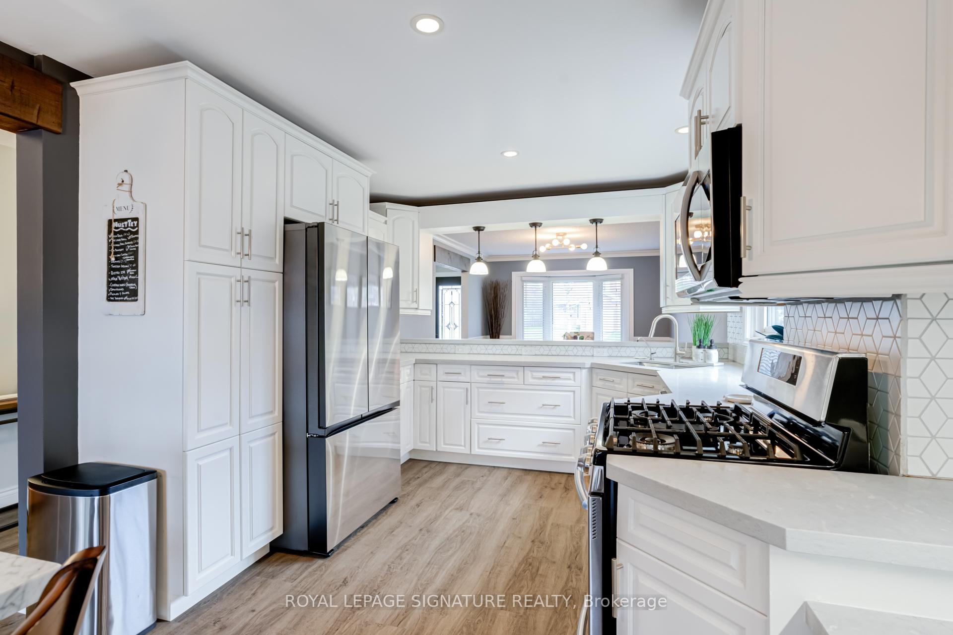 Photo 19 of 40 Janedale Crescent, Whitby, Blue Grass Meadows — HOMEH