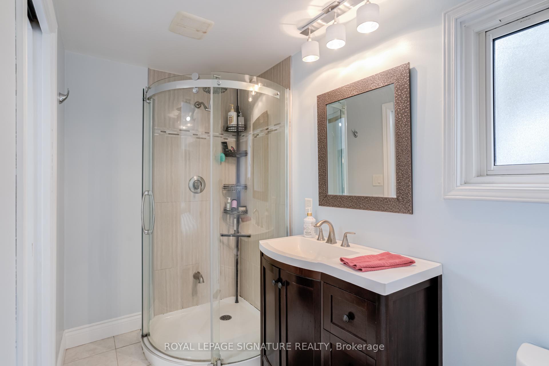 Photo 28 of 40 Janedale Crescent, Whitby, Blue Grass Meadows — HOMEH