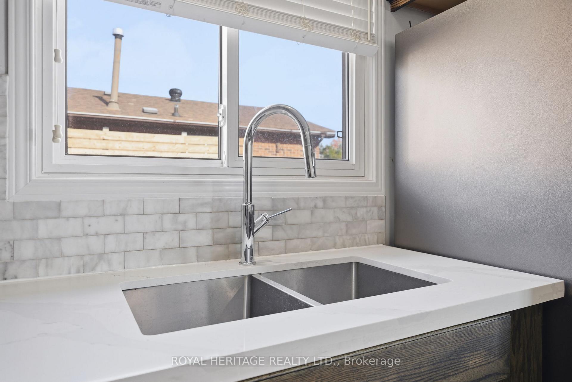 Photo 18 of 10 Carter Crescent, Whitby, Lynde Creek — HOMEH
