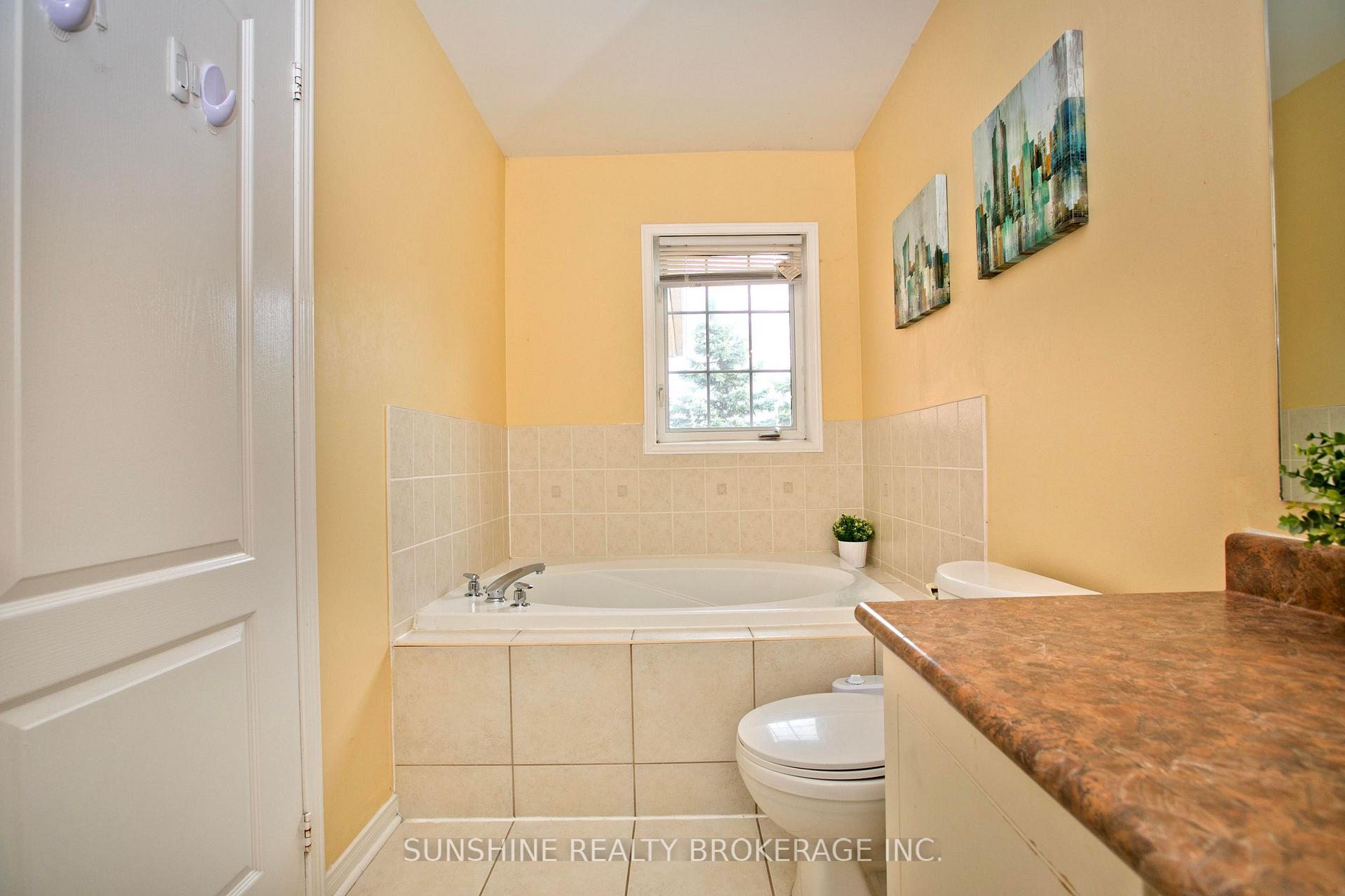 Photo 23 of 3 Camino Drive, Vaughan, Vellore Village — HOMEH