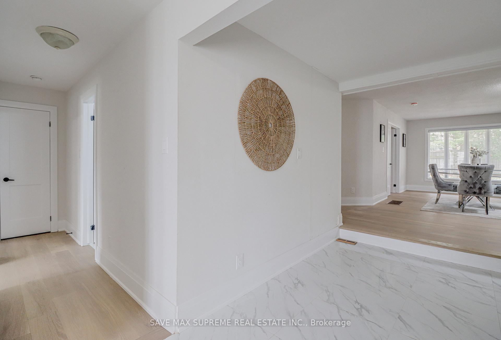 Photo 6 of 10 Curtiss Court, Barrie, Rural Barrie Southwest — HOMEH
