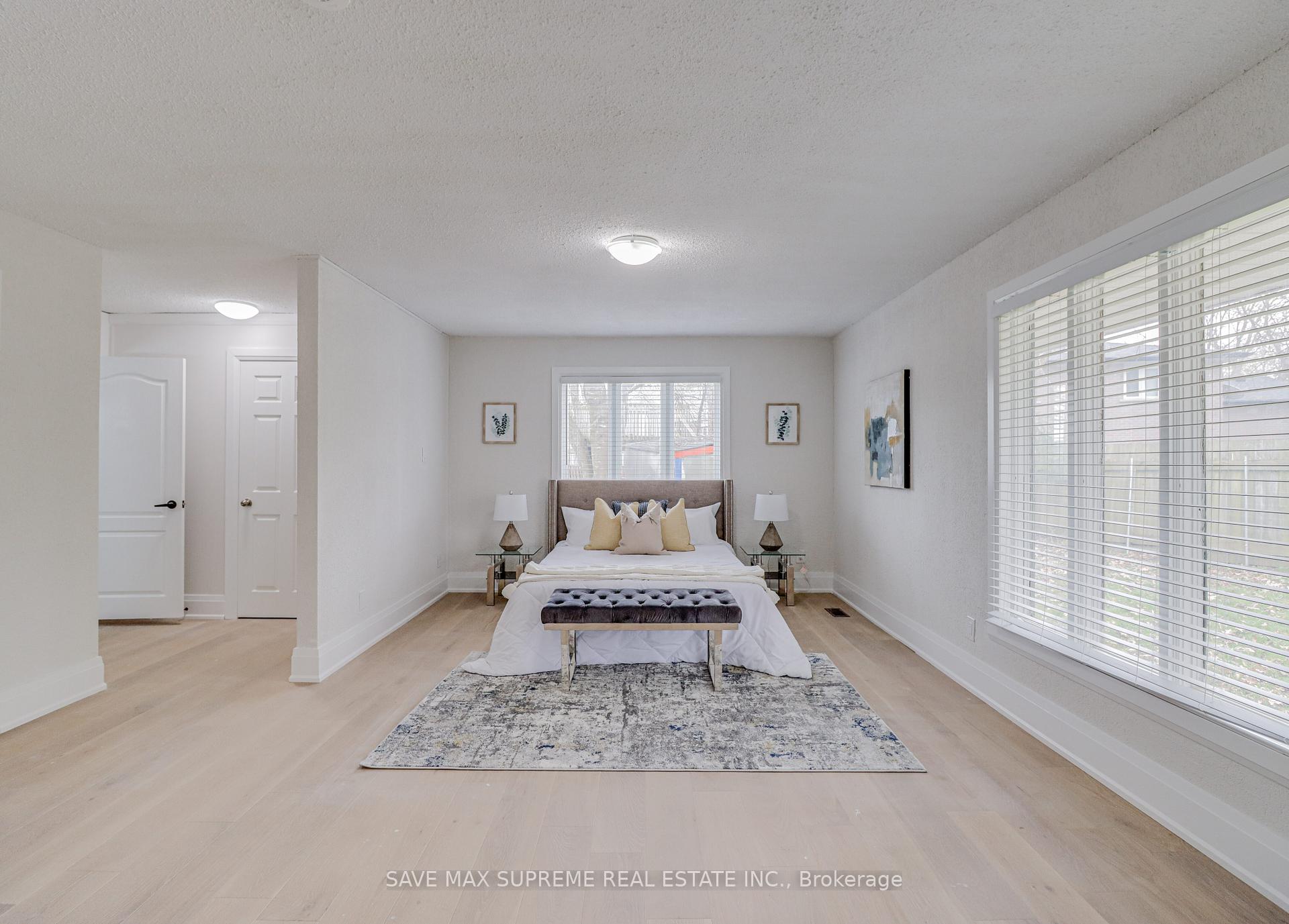 Photo 17 of 10 Curtiss Court, Barrie, Rural Barrie Southwest — HOMEH