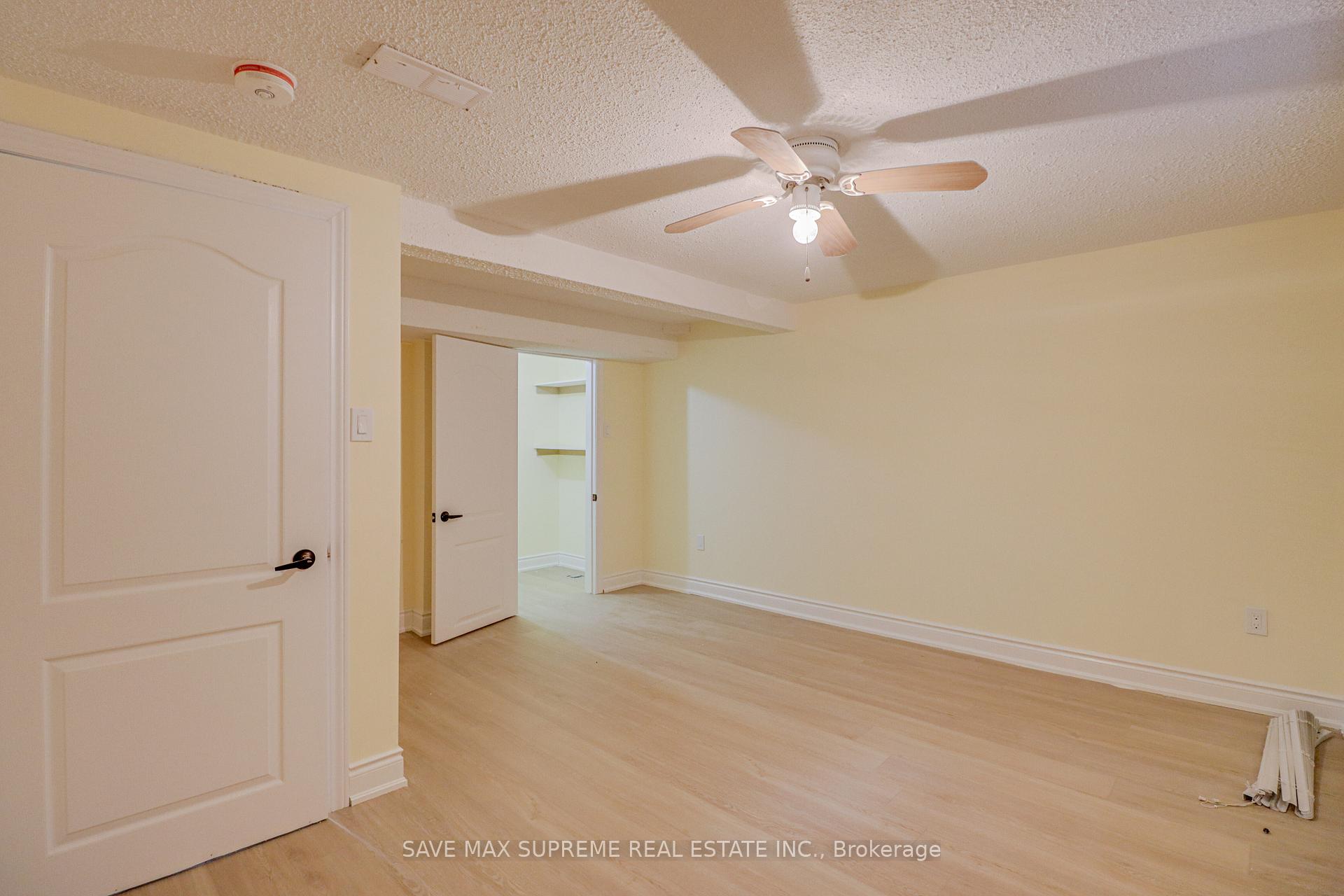 Photo 29 of 10 Curtiss Court, Barrie, Rural Barrie Southwest — HOMEH