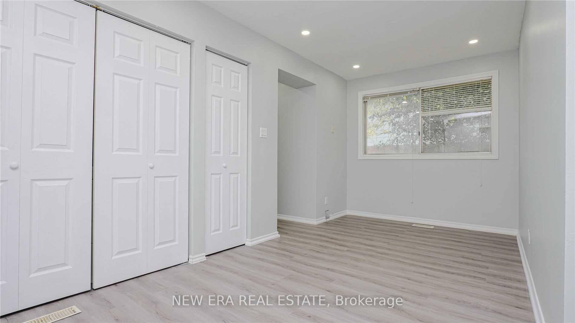 Photo 10 of 163 Cedarbrae Avenue, Waterloo — HOMEH