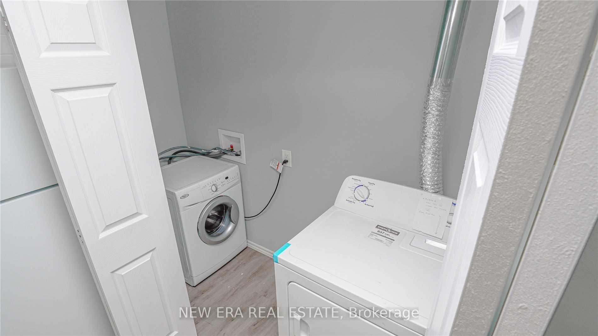 Photo 15 of 163 Cedarbrae Avenue, Waterloo — HOMEH