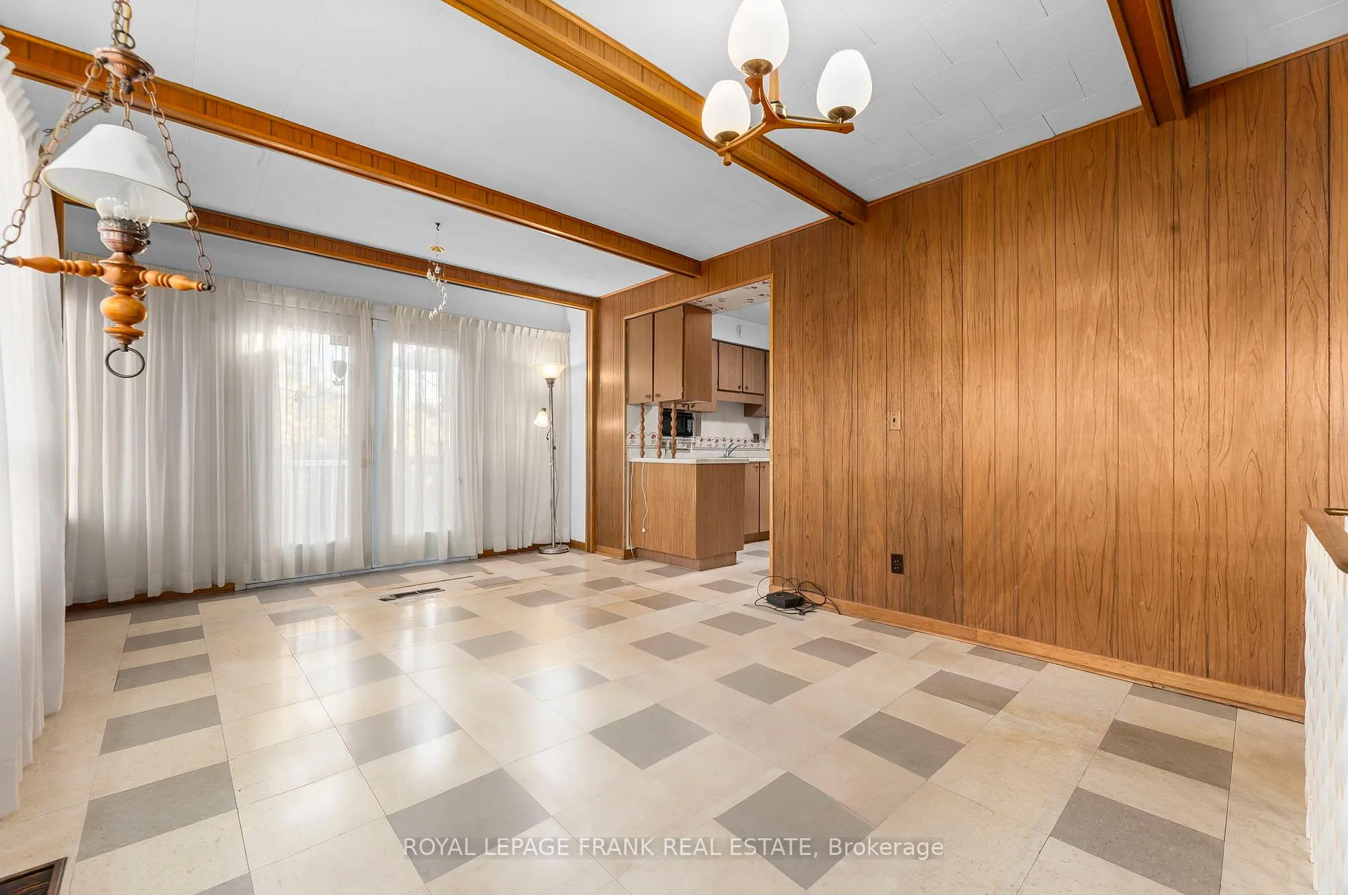Photo 31 of 1627 Dufferin Street, Whitby, Port Whitby — HOMEH