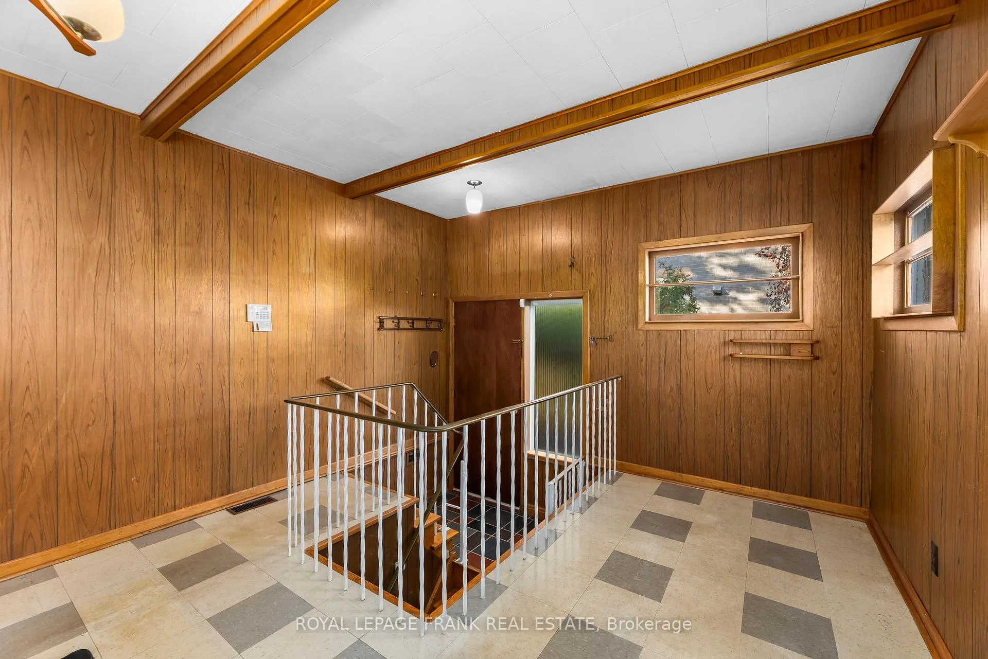 Photo 39 of 1627 Dufferin Street, Whitby, Port Whitby — HOMEH