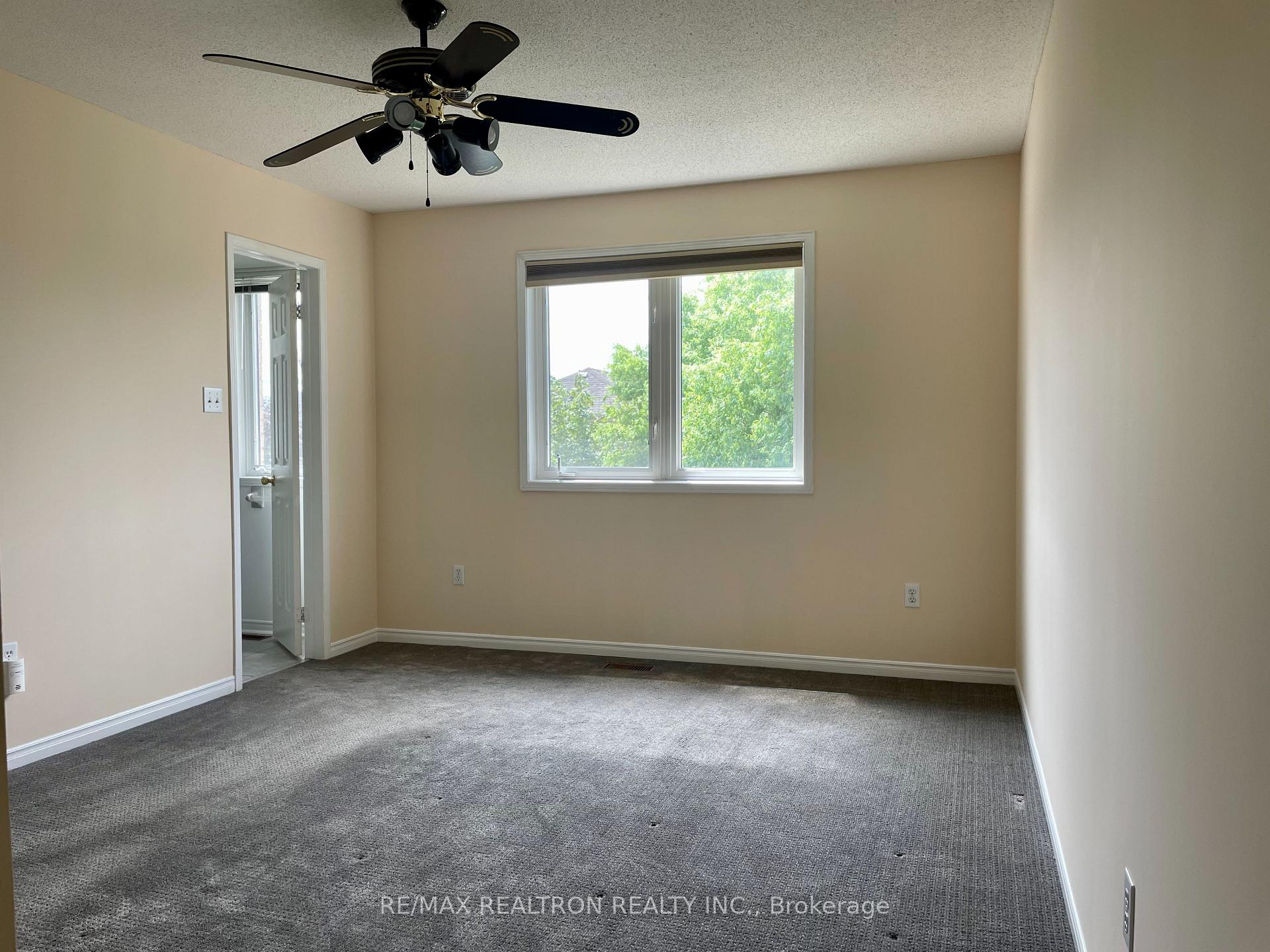 Photo 15 of Unit Main & 2nd, 14 Yellowood Circle, Vaughan, Patterson — HOMEH