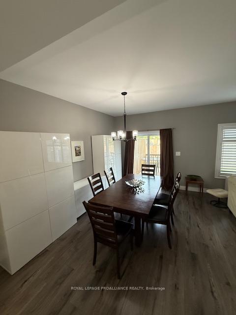 Photo 12 of 21 Primrose Crescent, Belleville, Thurlow Ward — HOMEH