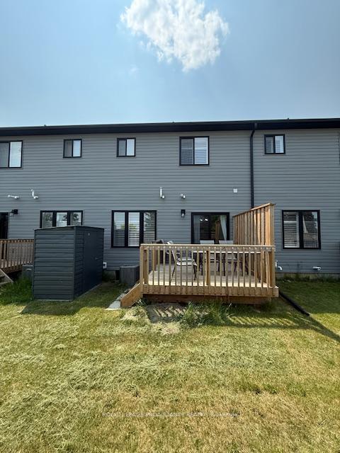 Photo 16 of 21 Primrose Crescent, Belleville, Thurlow Ward — HOMEH